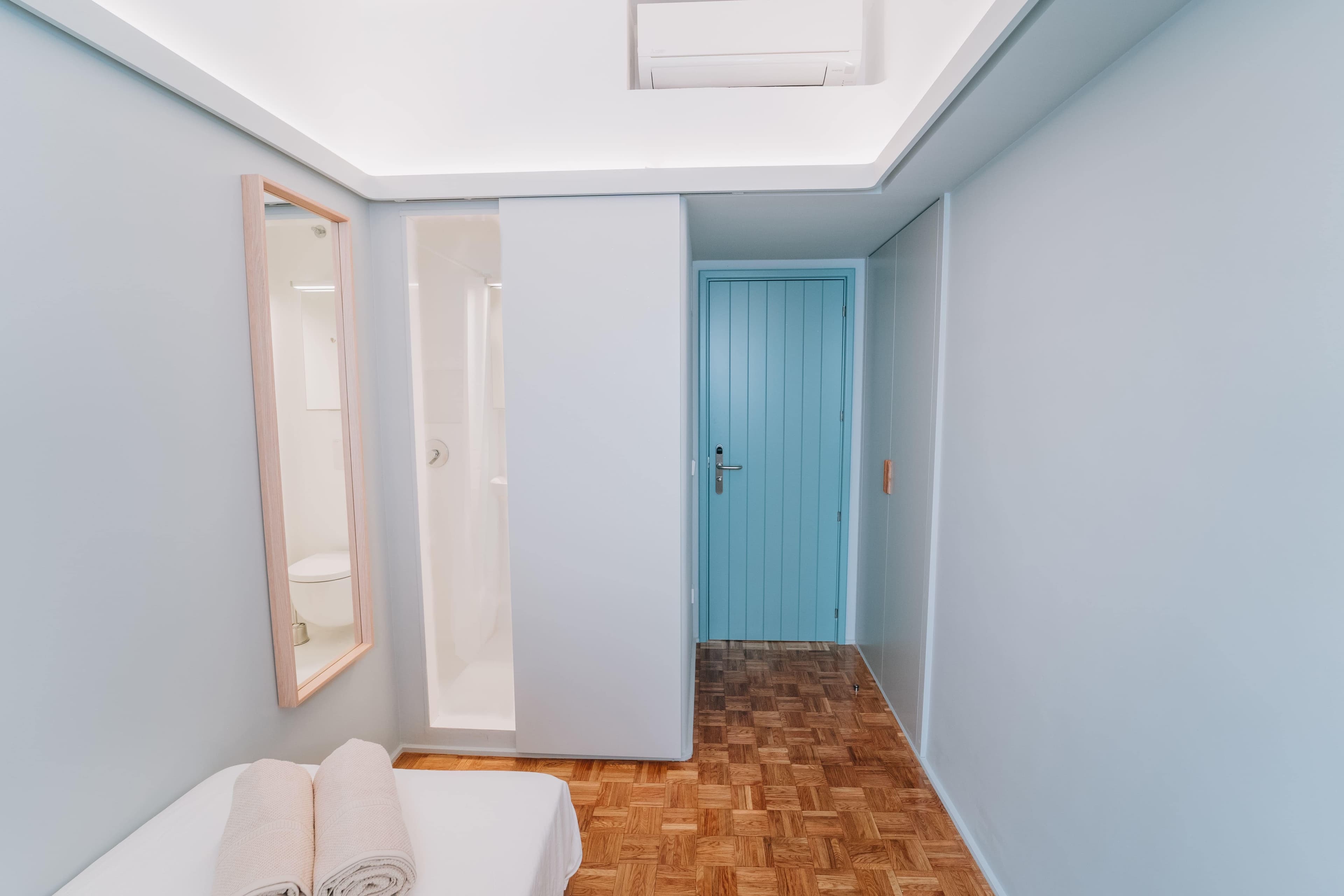 Marketing picture of unit ES-15-032-002-03H