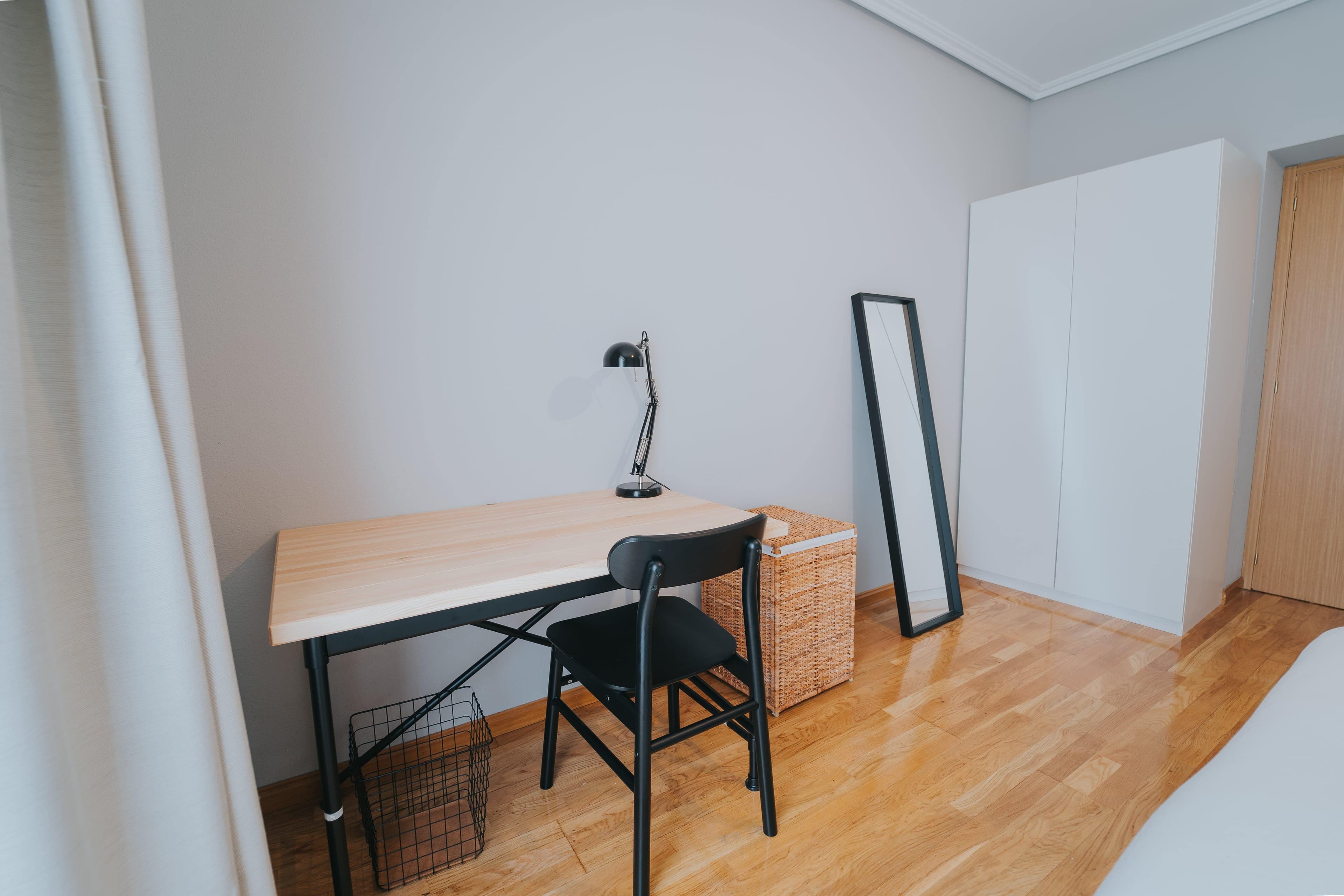 Picture of unit ES-15-027-001-04H