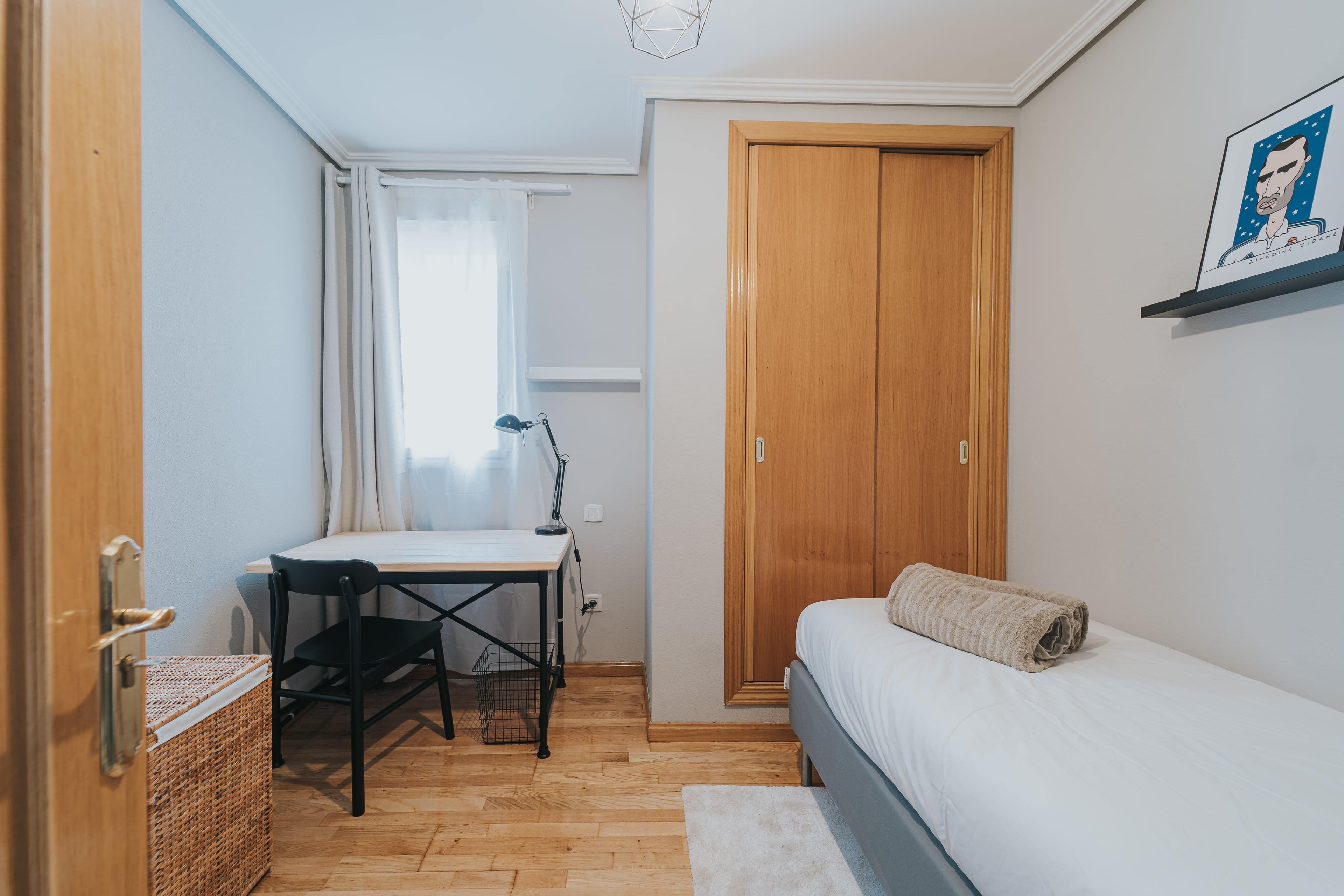 Marketing picture of unit ES-15-027-001-02H