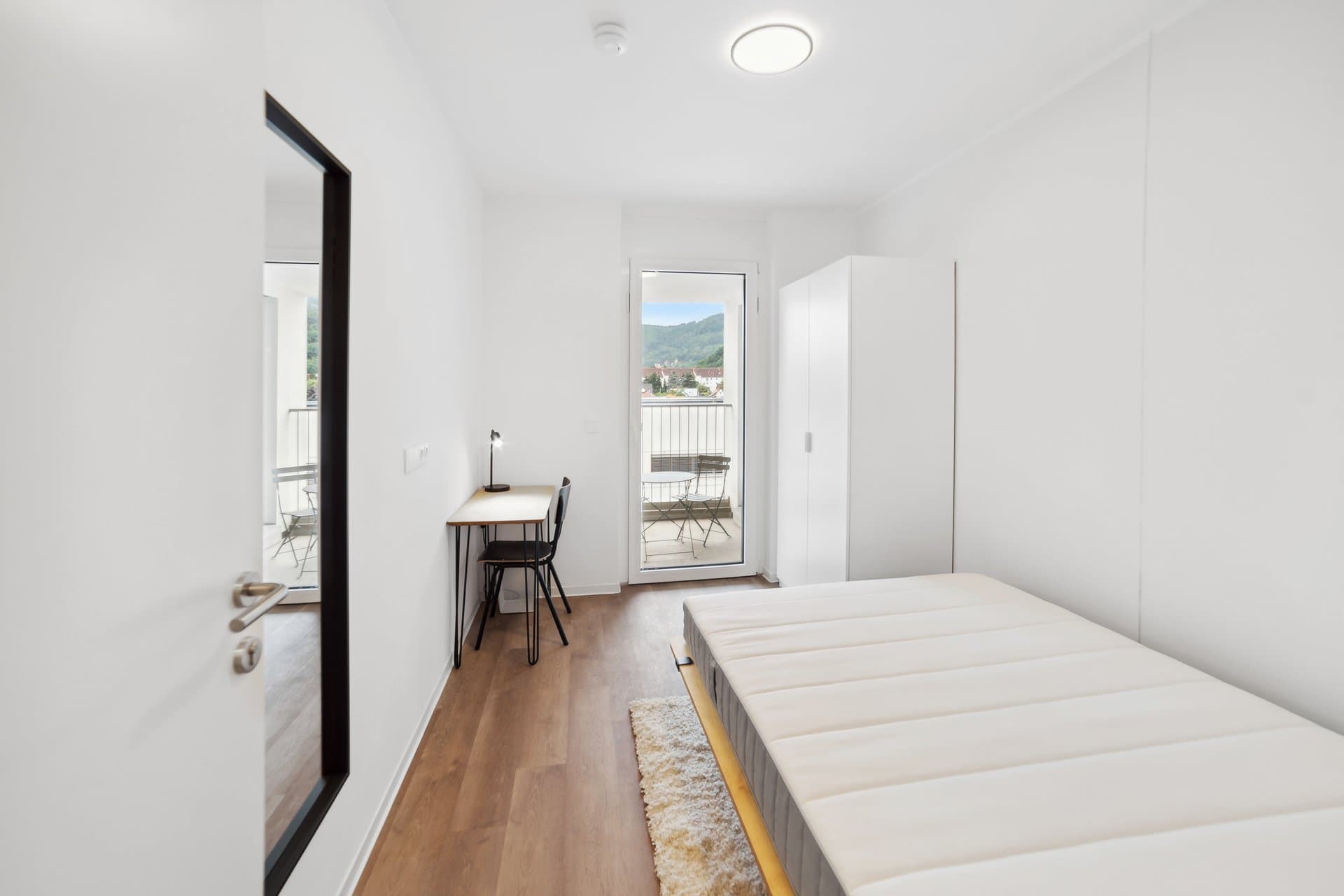 Marketing picture of unit AT-21-001-076-01