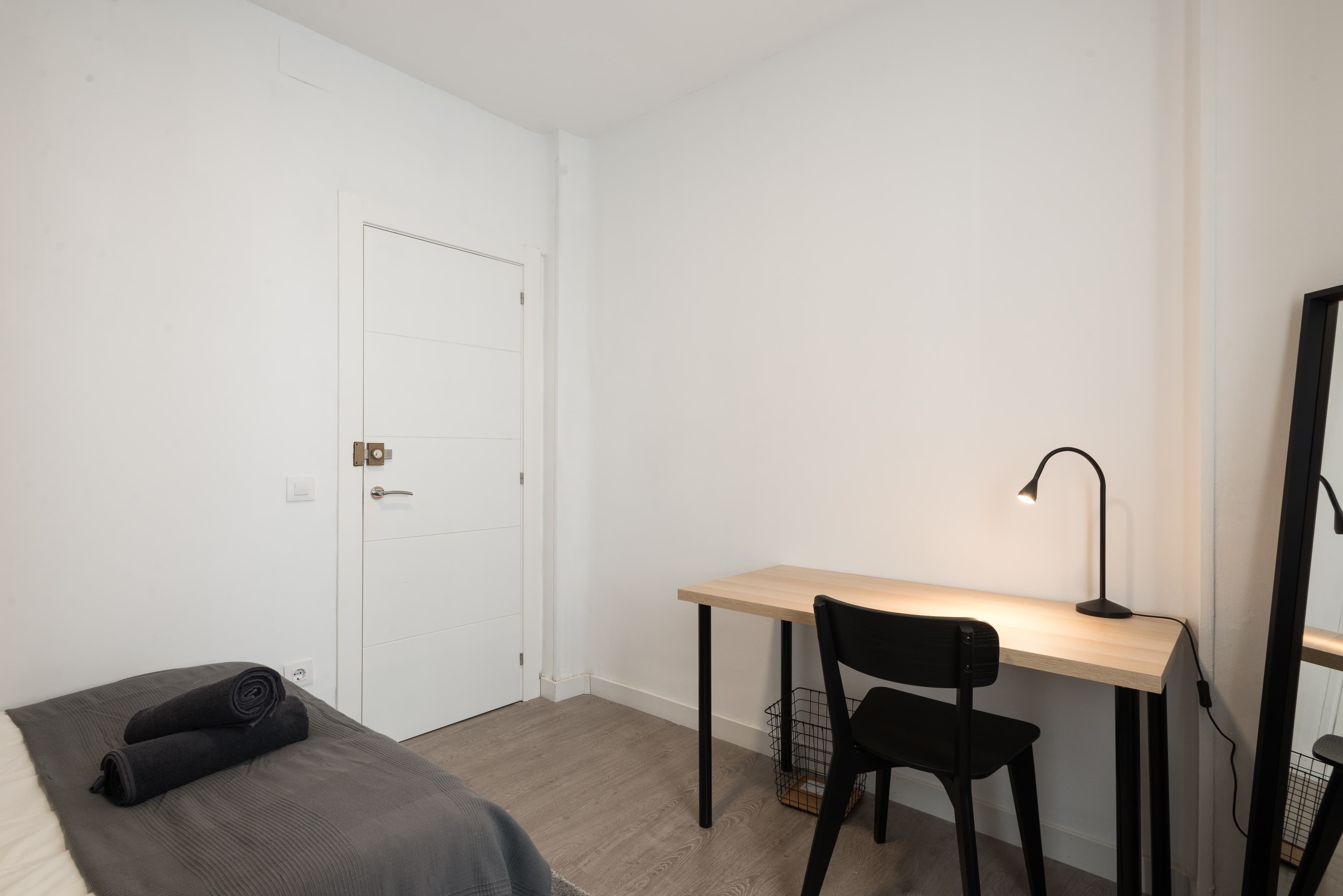 Marketing picture of unit ES-15-035-001-01H