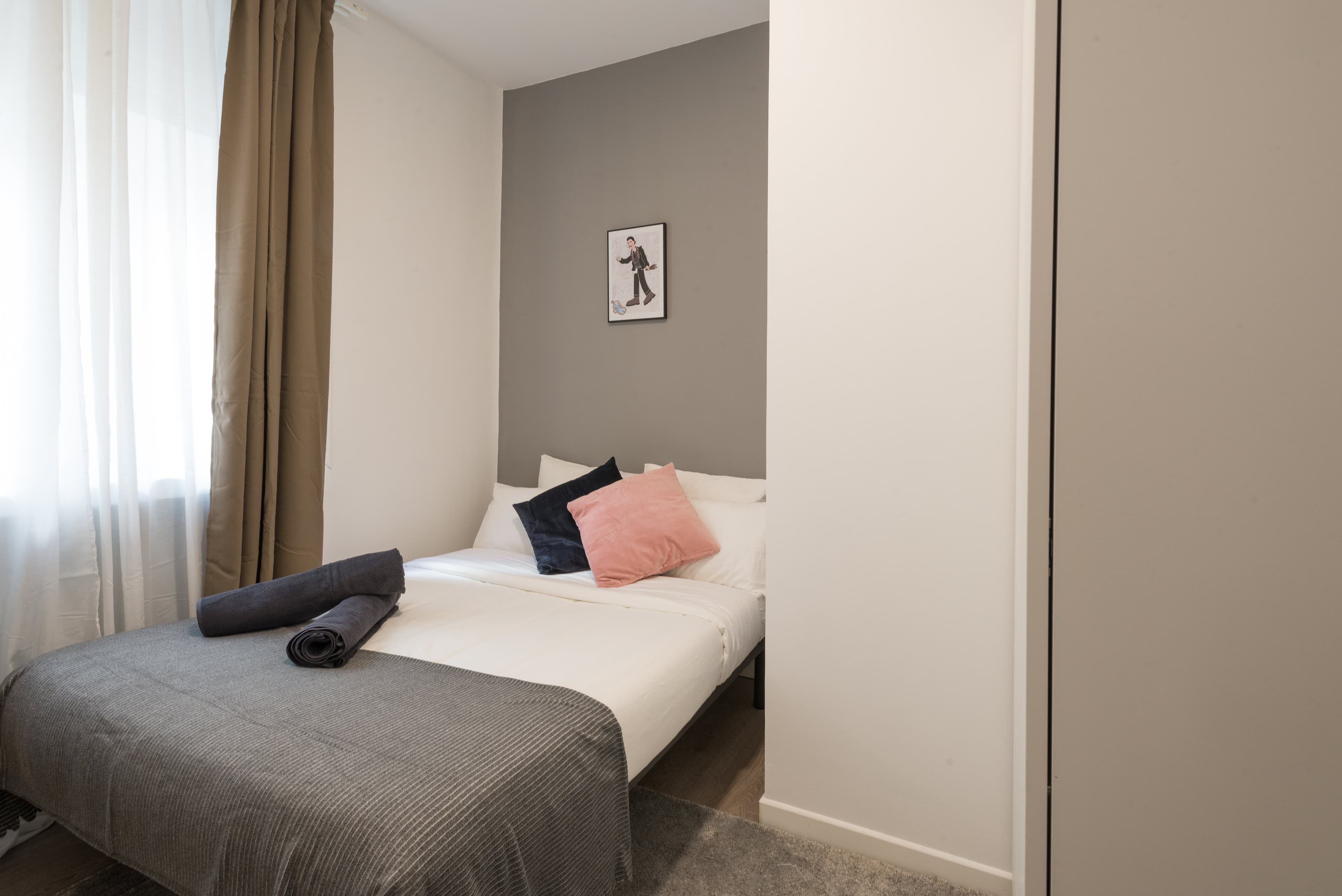 Picture of unit ES-15-035-001-02H