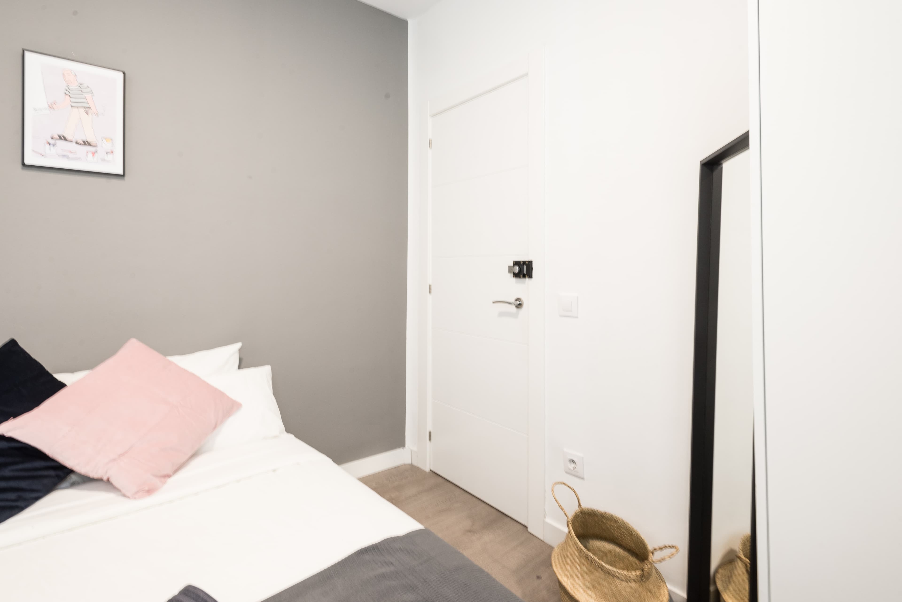 Marketing picture of unit ES-15-035-001-03H