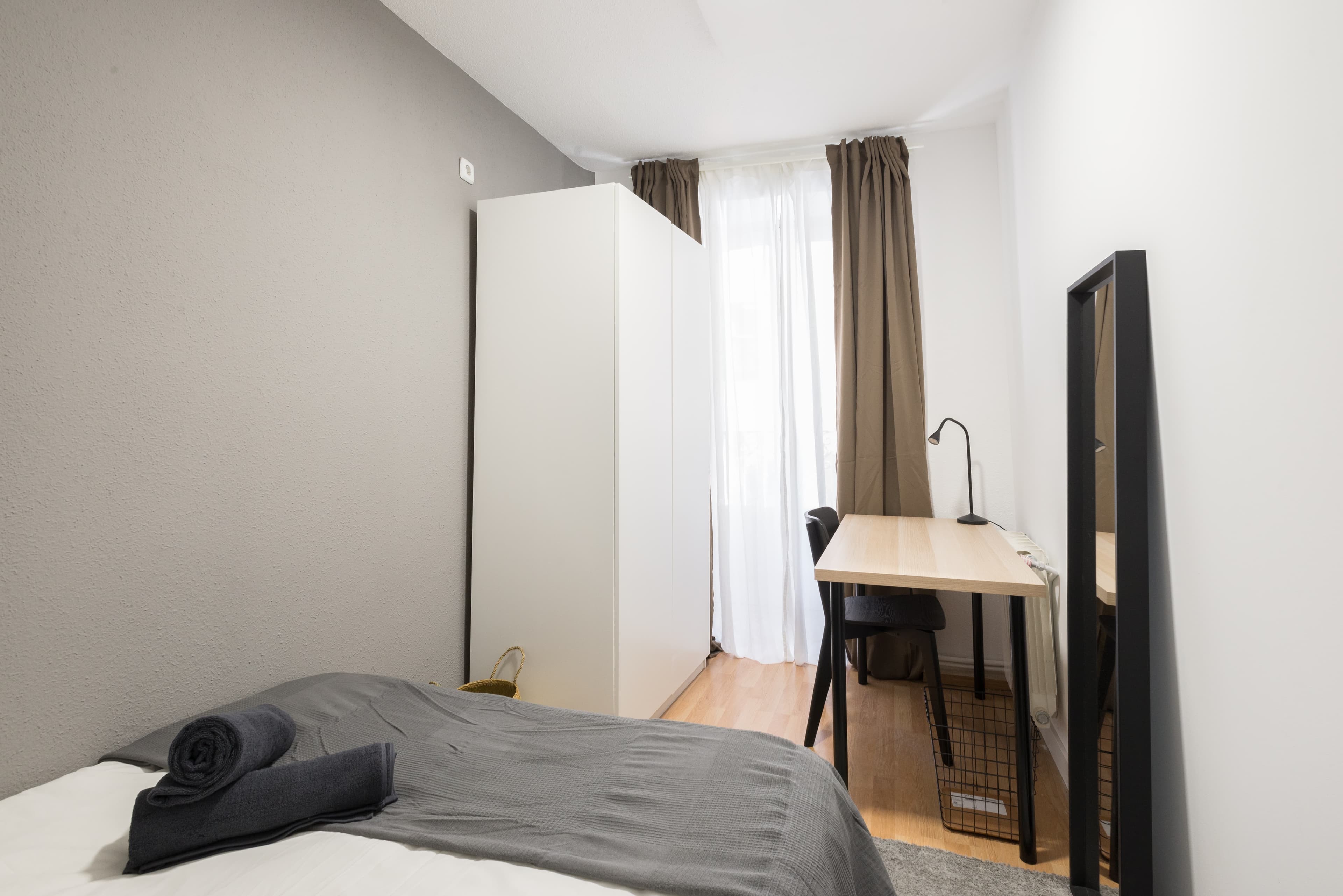 Marketing picture of unit ES-15-009-001-06H