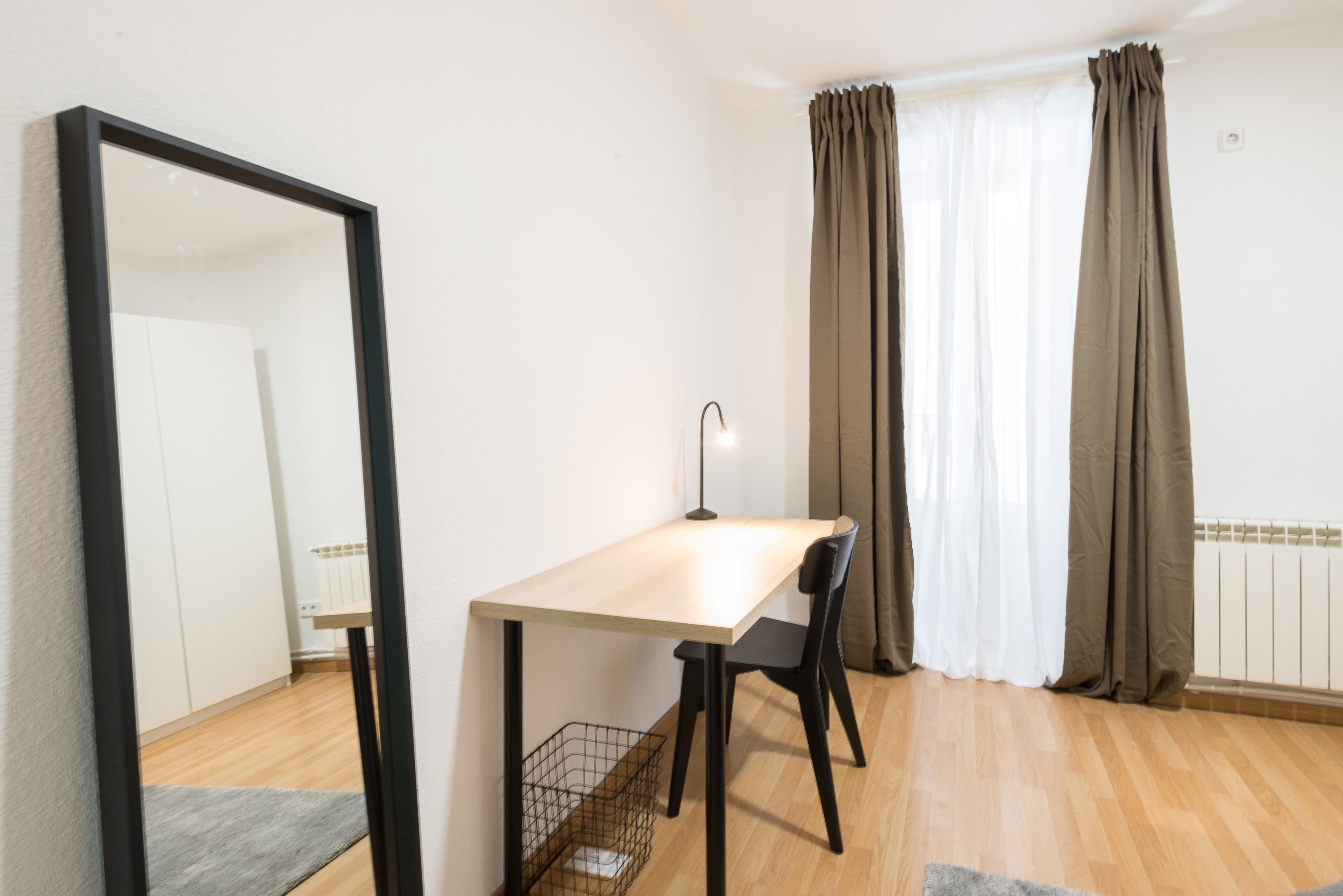 Marketing picture of unit ES-15-009-001-09H