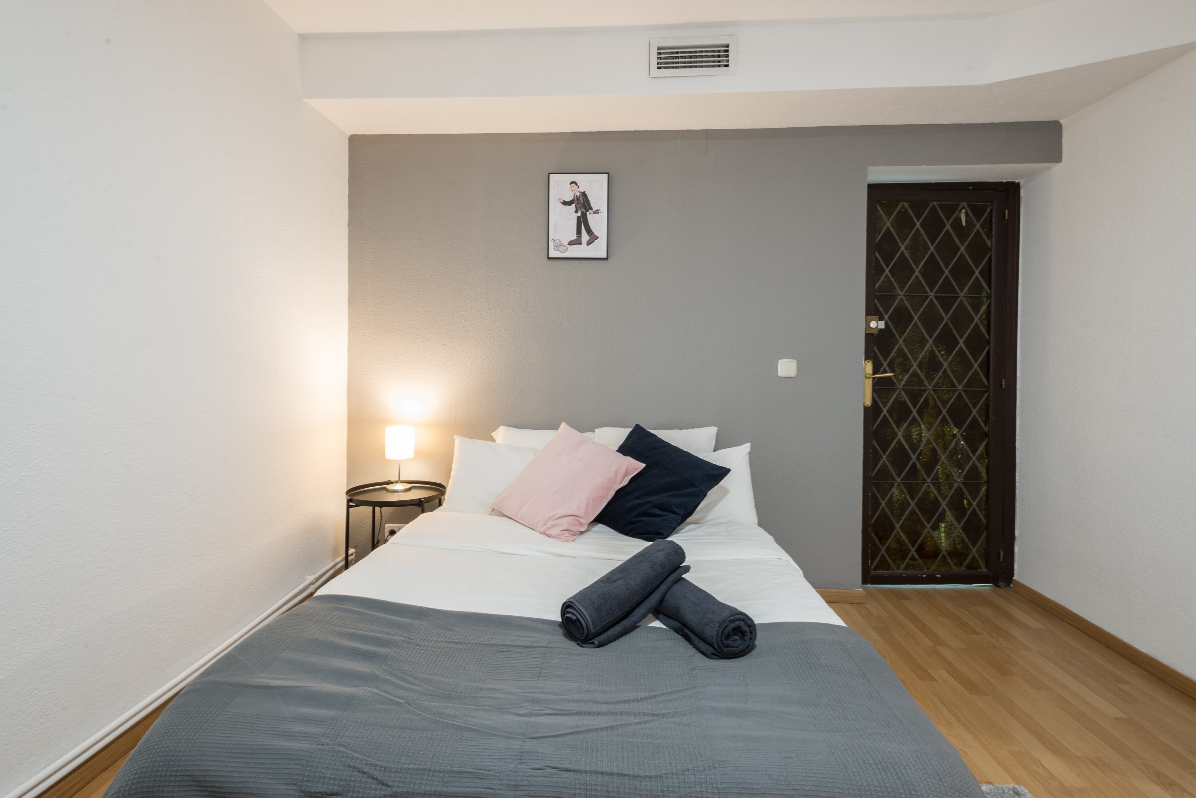 Marketing picture of unit ES-15-009-001-09H