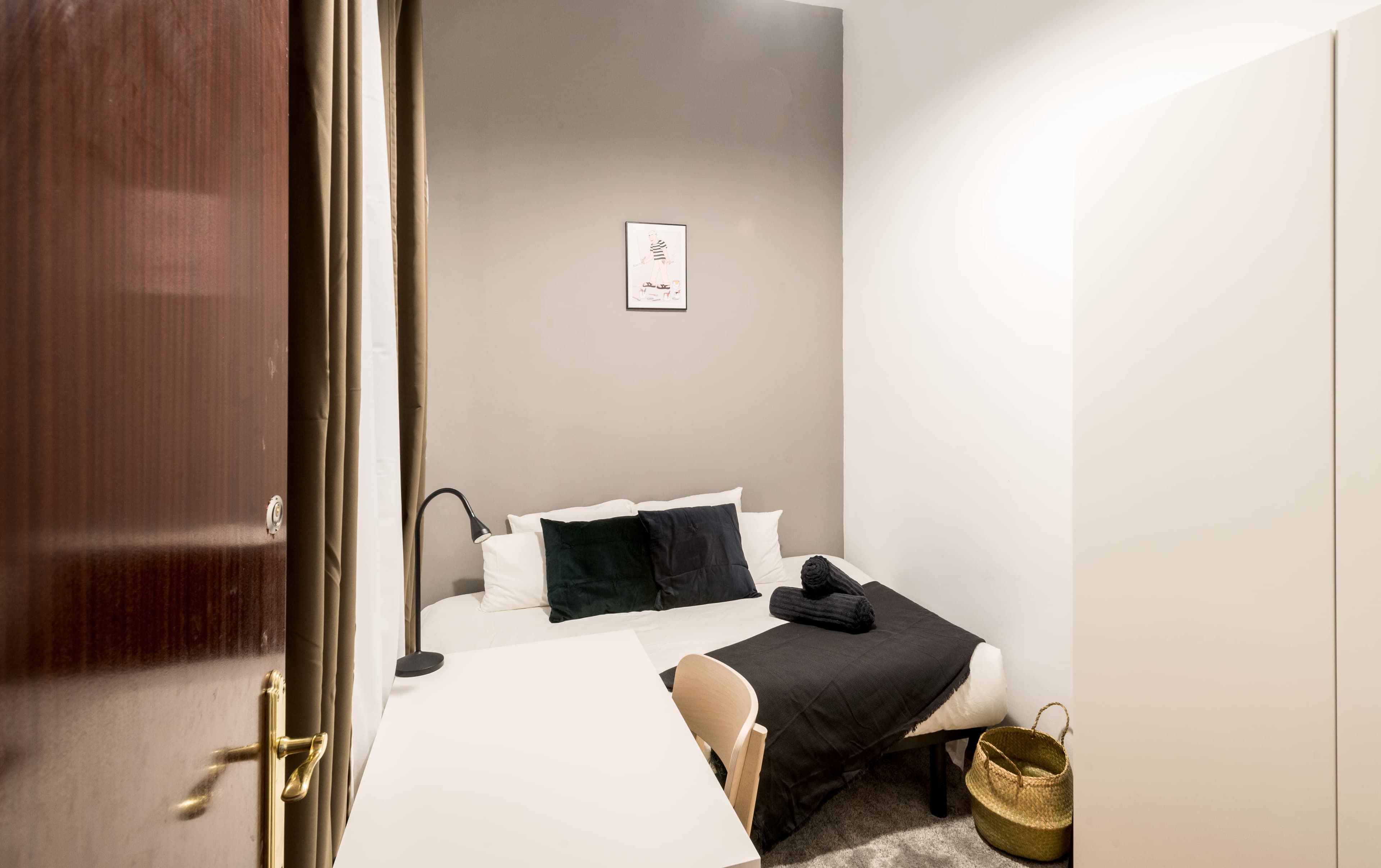 Marketing picture of unit ES-15-015-001-06H