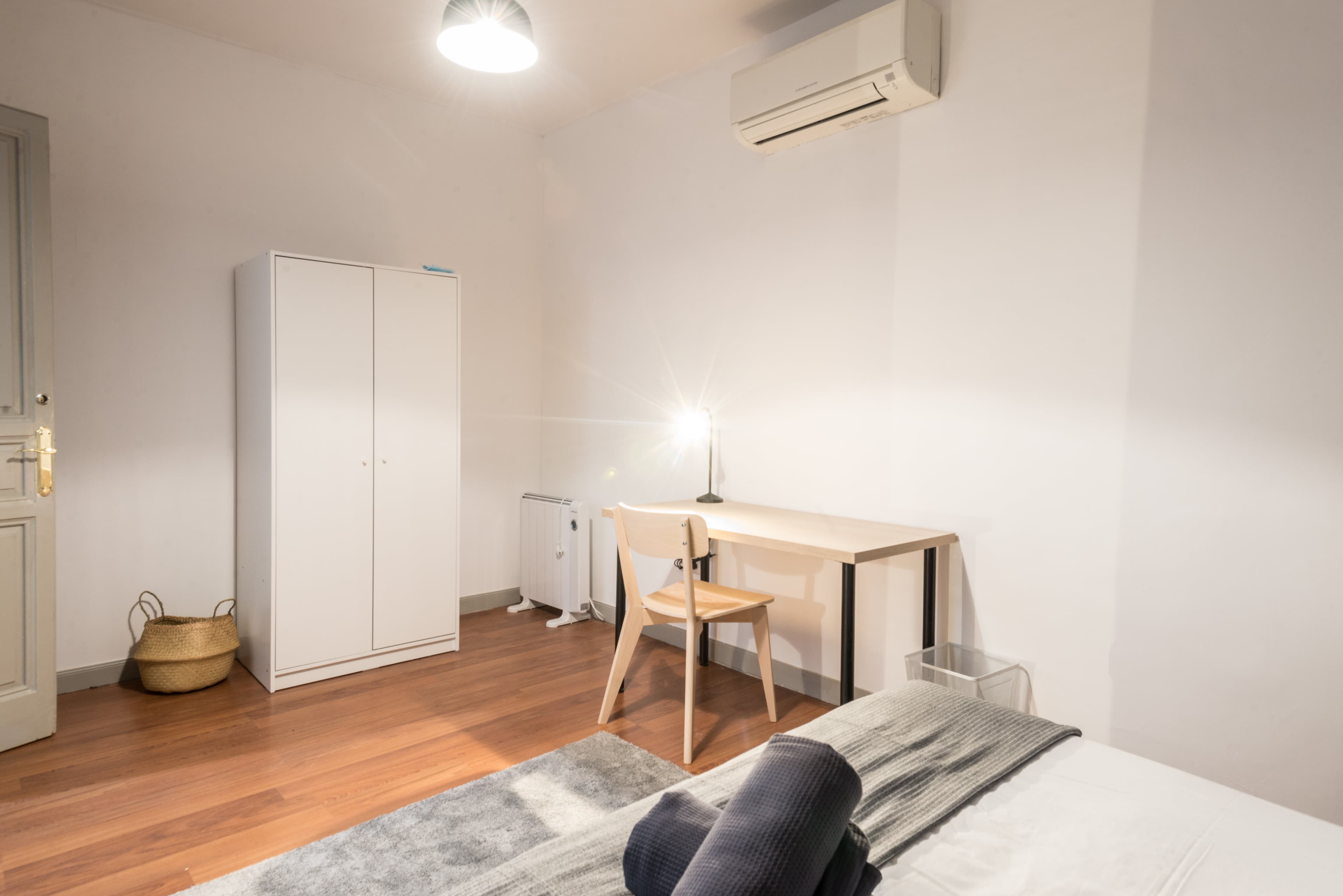 Marketing picture of unit ES-15-007-001-05H