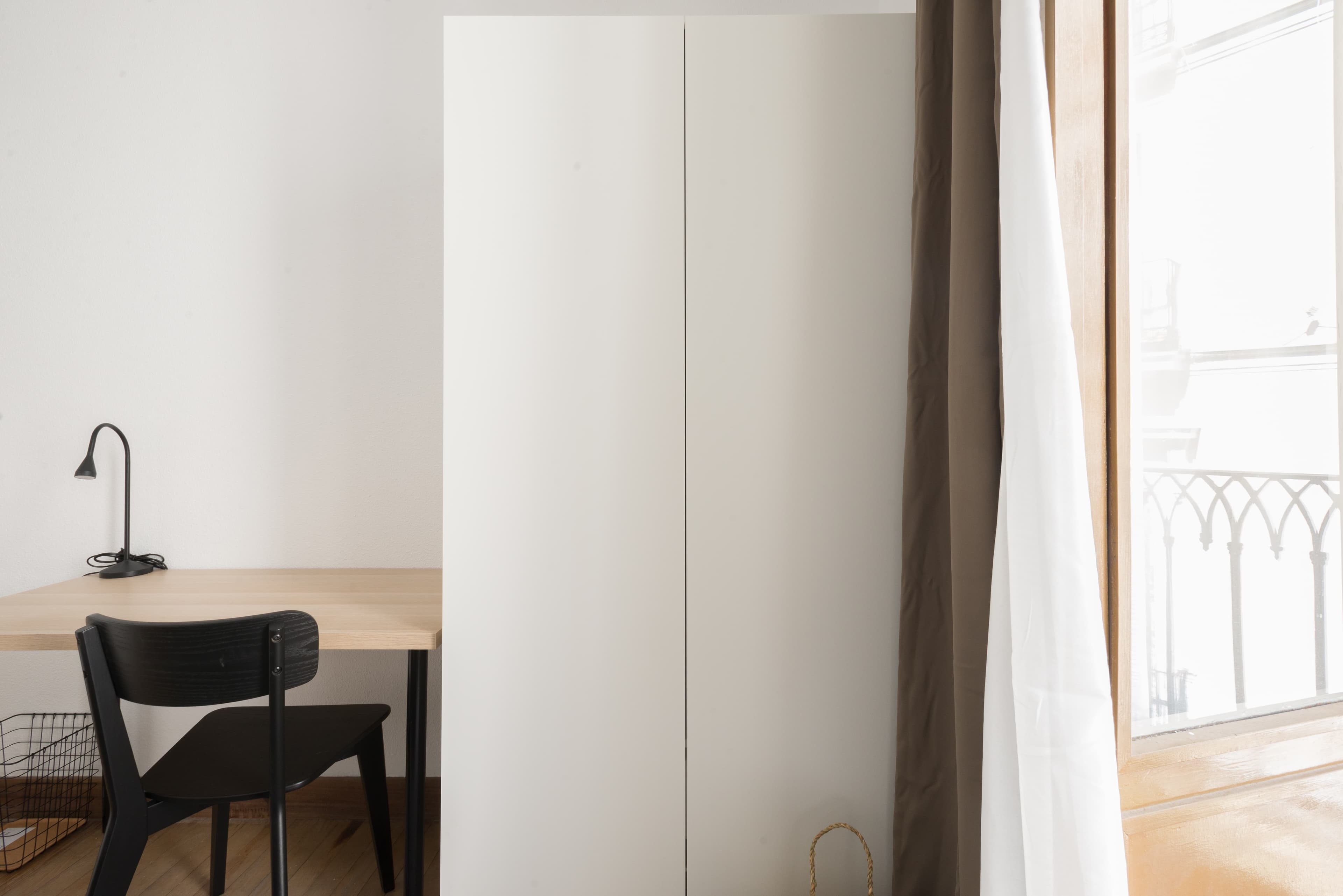 Picture of unit ES-15-005-001-01H