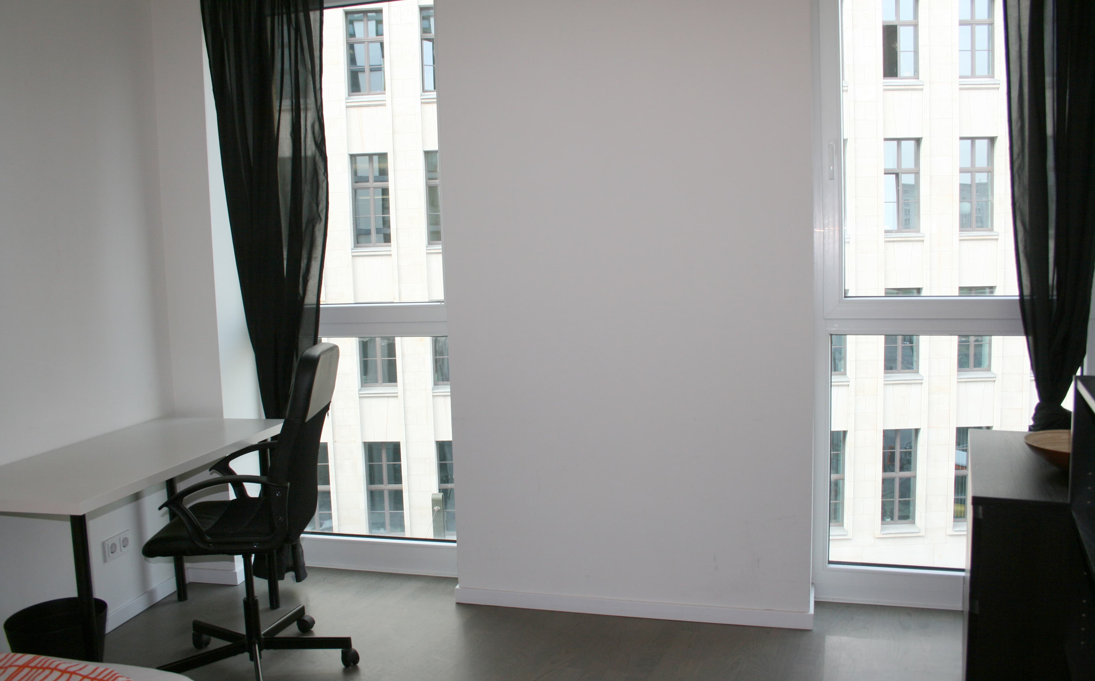 Marketing picture of unit DE-01-302-001-01