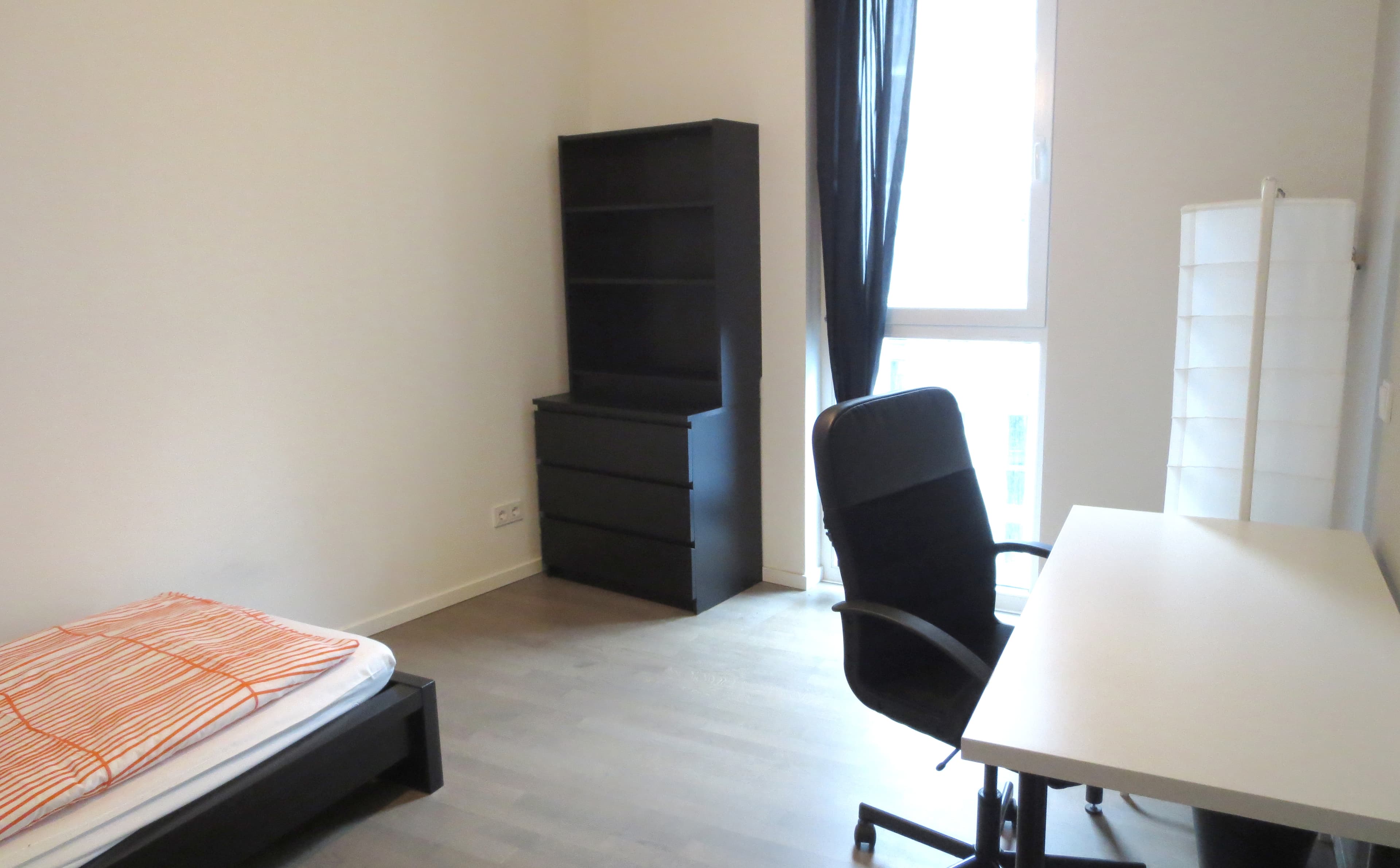 Marketing picture of unit DE-01-302-012-01