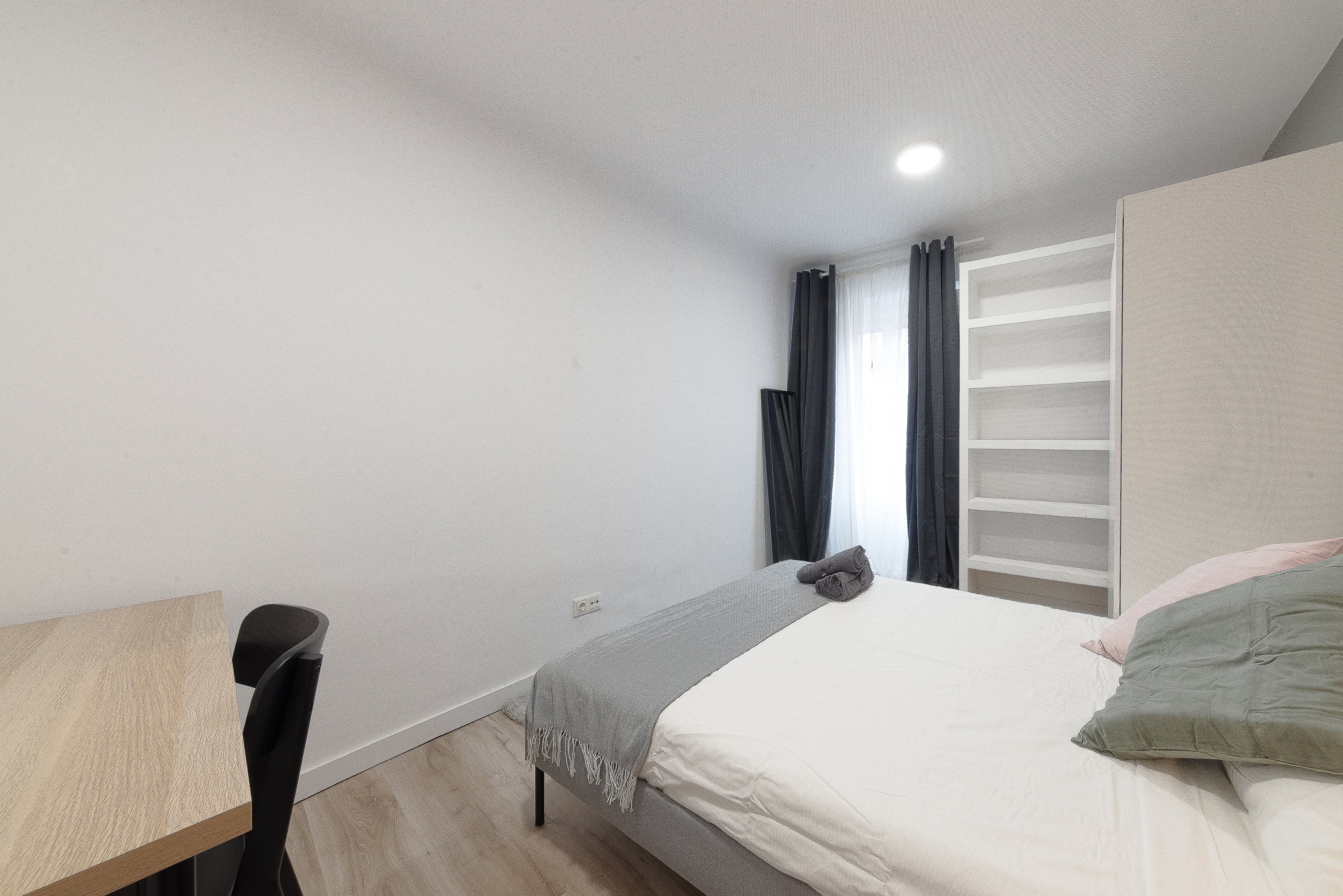 Marketing picture of unit ES-15-007-003-02H