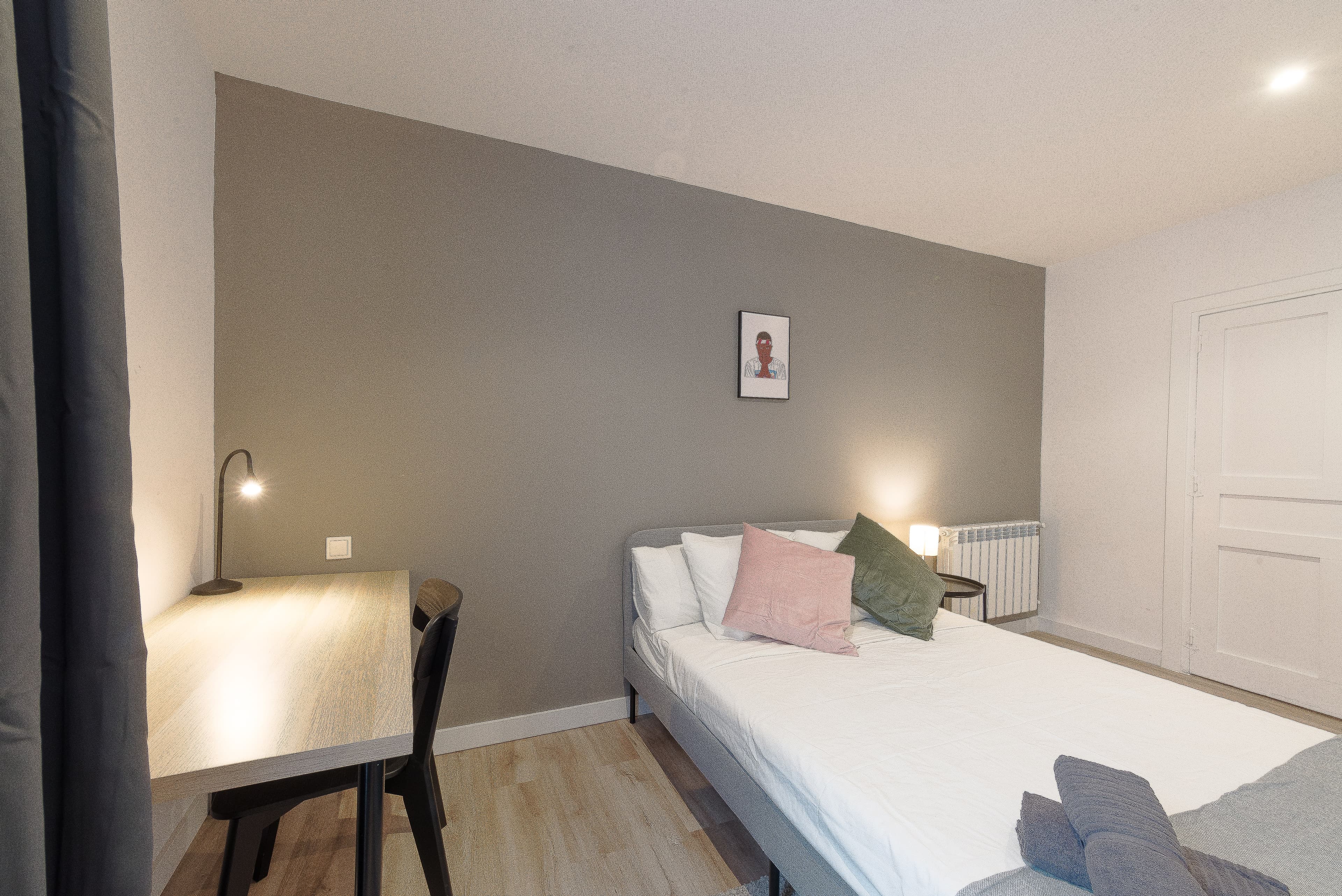 Marketing picture of unit ES-15-007-003-04H