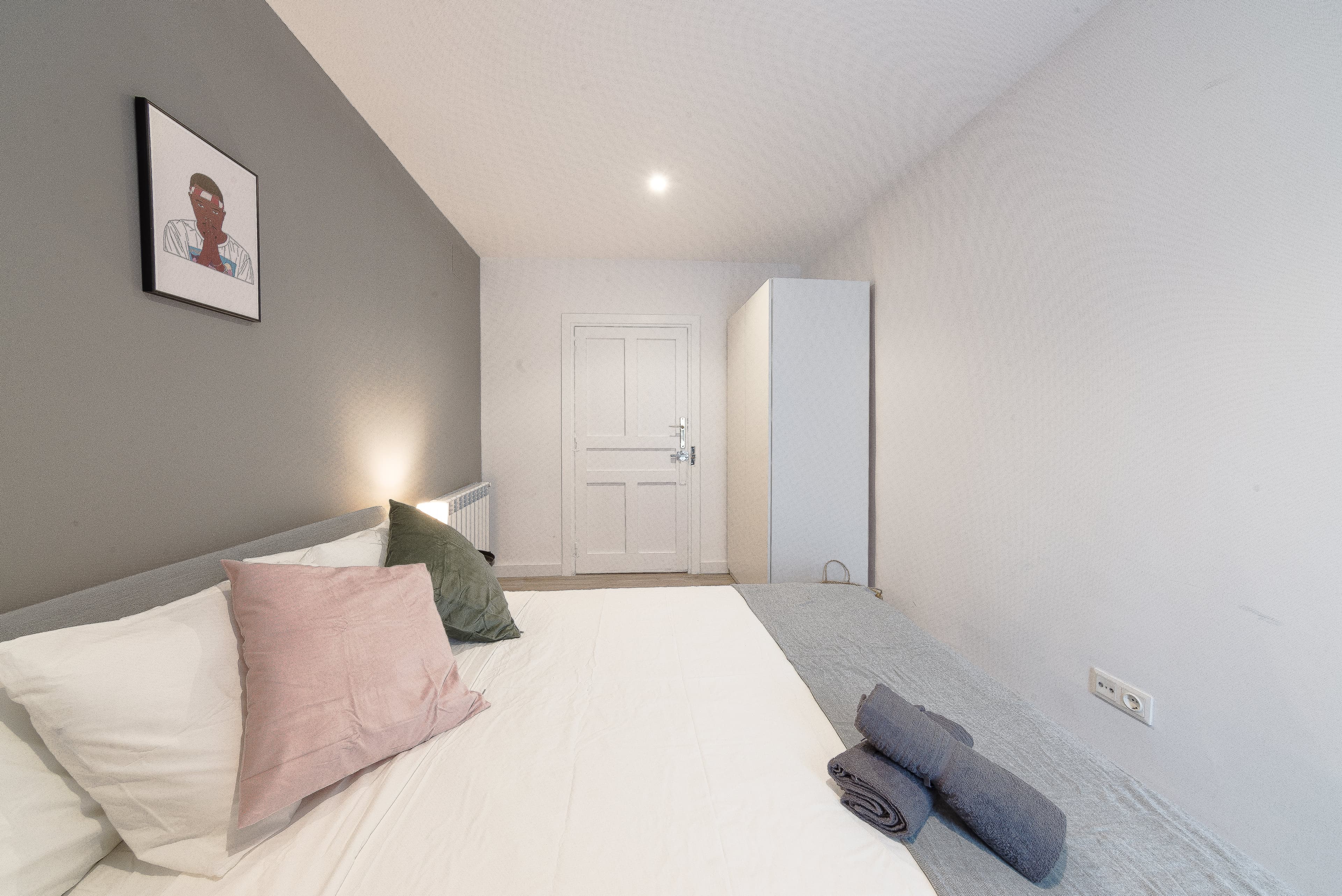 Marketing picture of unit ES-15-007-003-04H