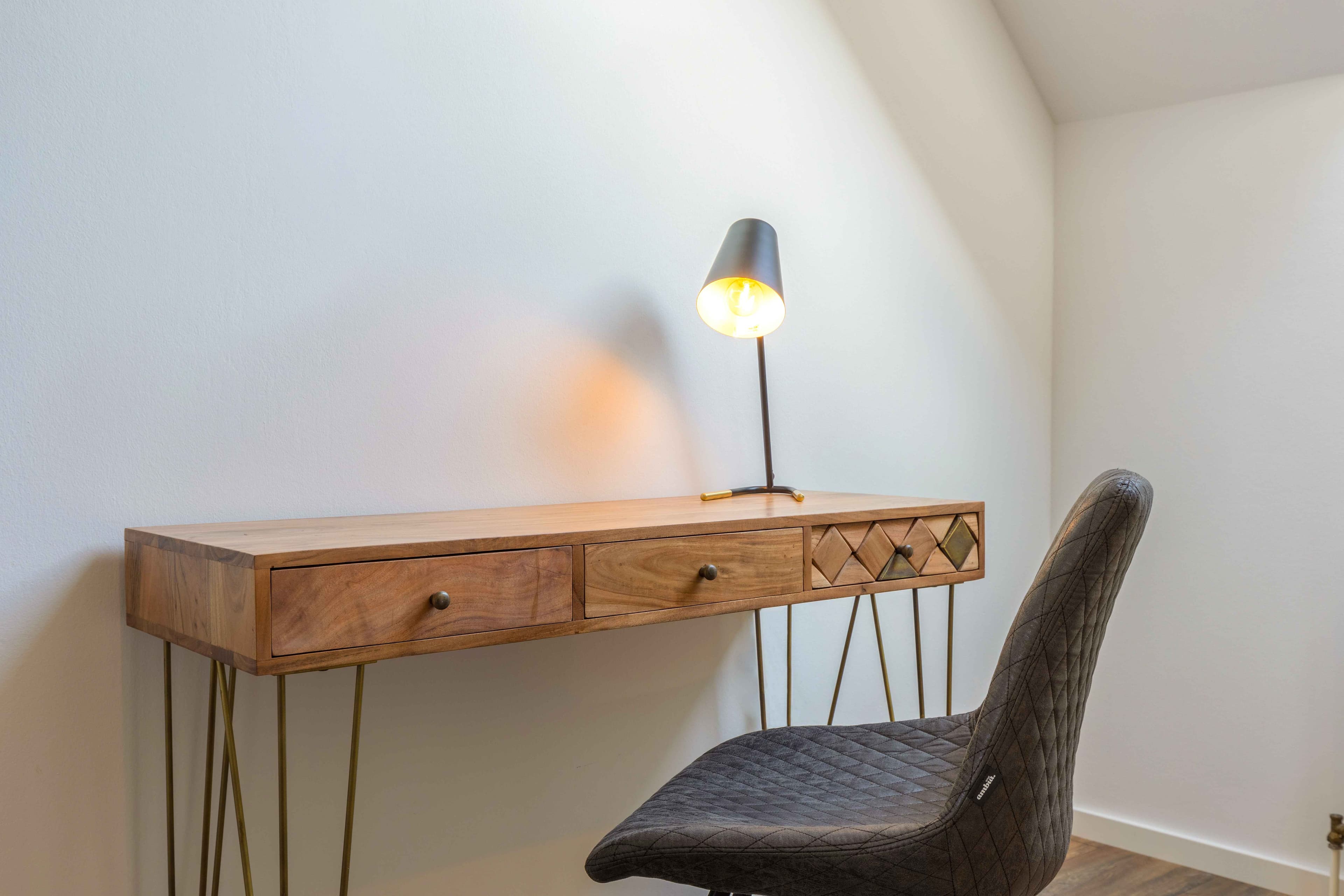 Picture of unit DE-09-004-001-02HF