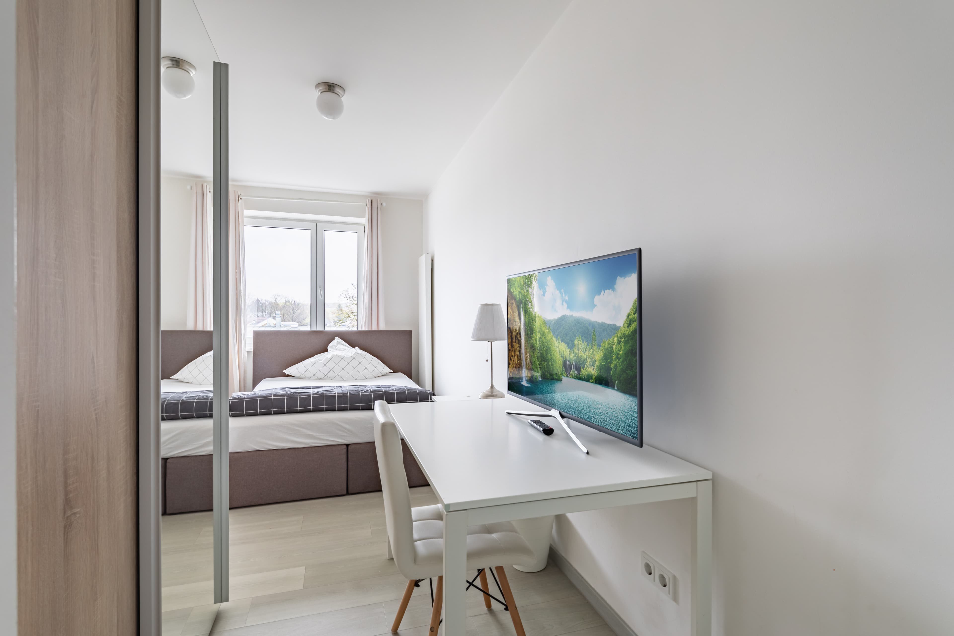 Marketing picture of unit DE-02-011-001-02HF