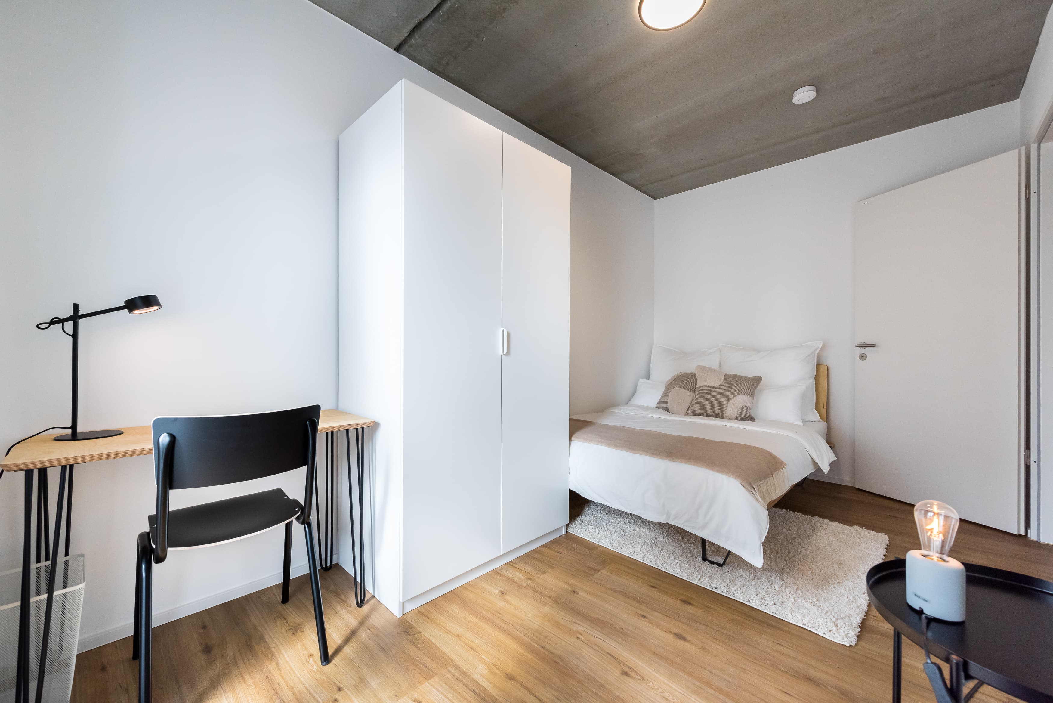 Picture of unit DE-04-037-027-02Q