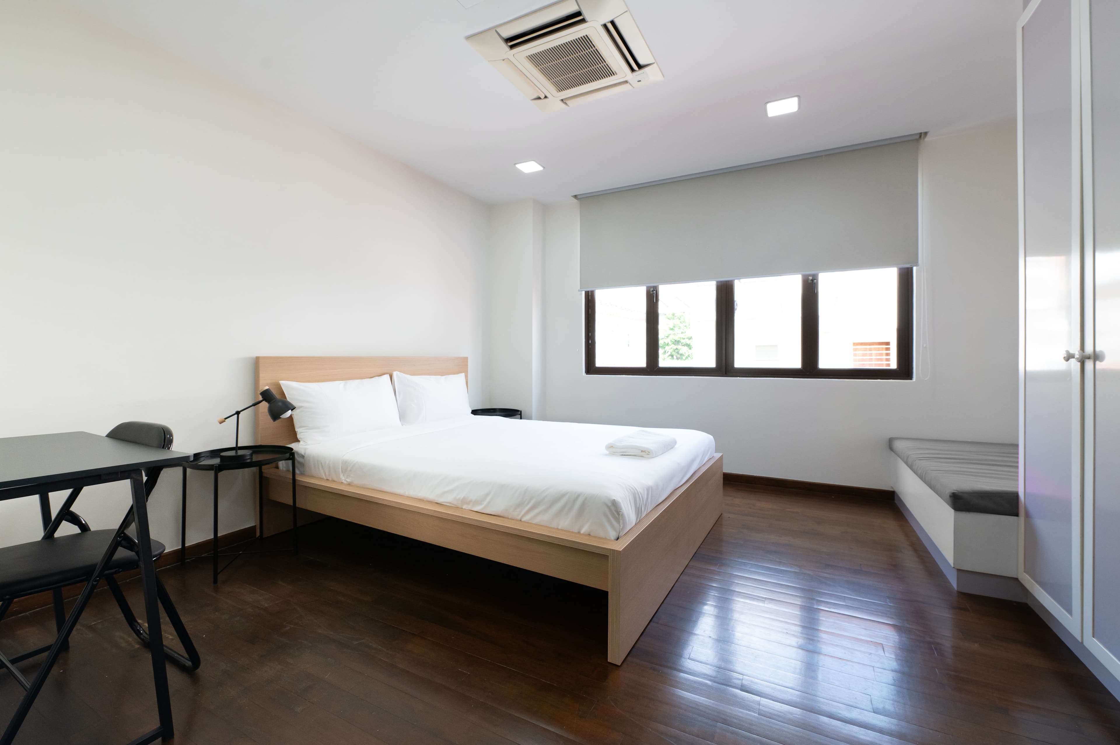 Marketing picture of unit SG-01-102-001-004