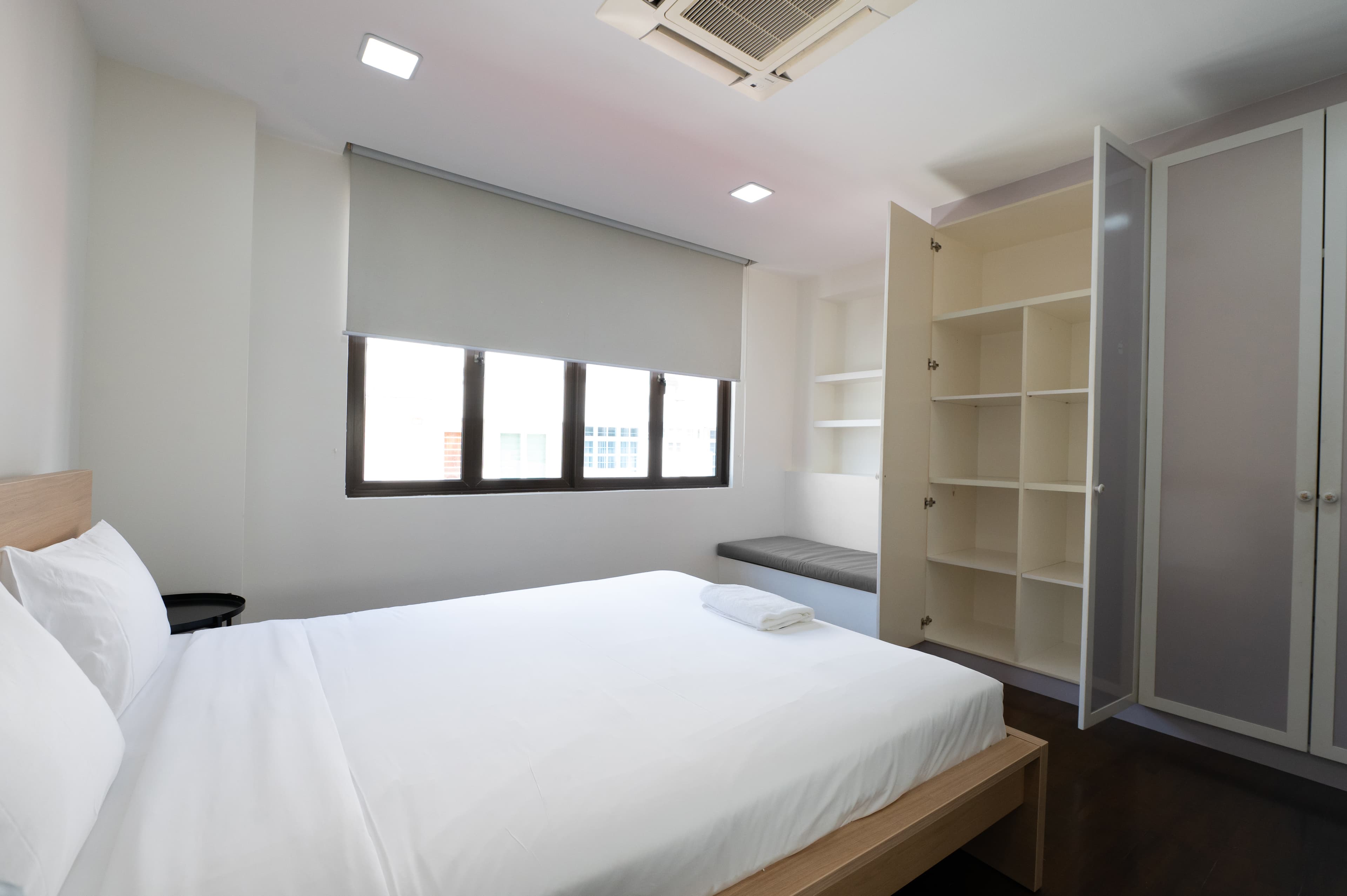 Marketing picture of unit SG-01-102-001-004