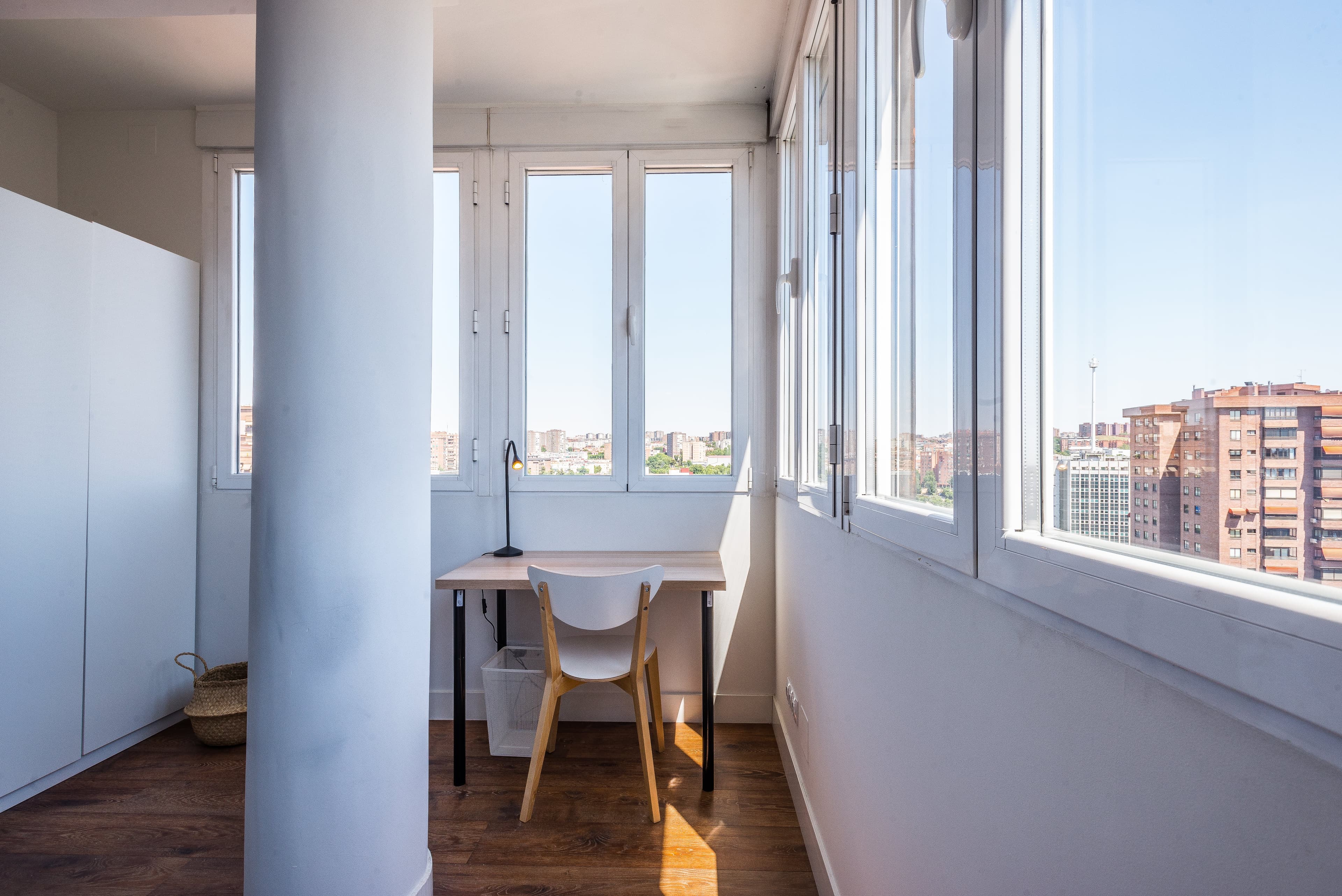 Marketing picture of unit ES-15-048-001-02H