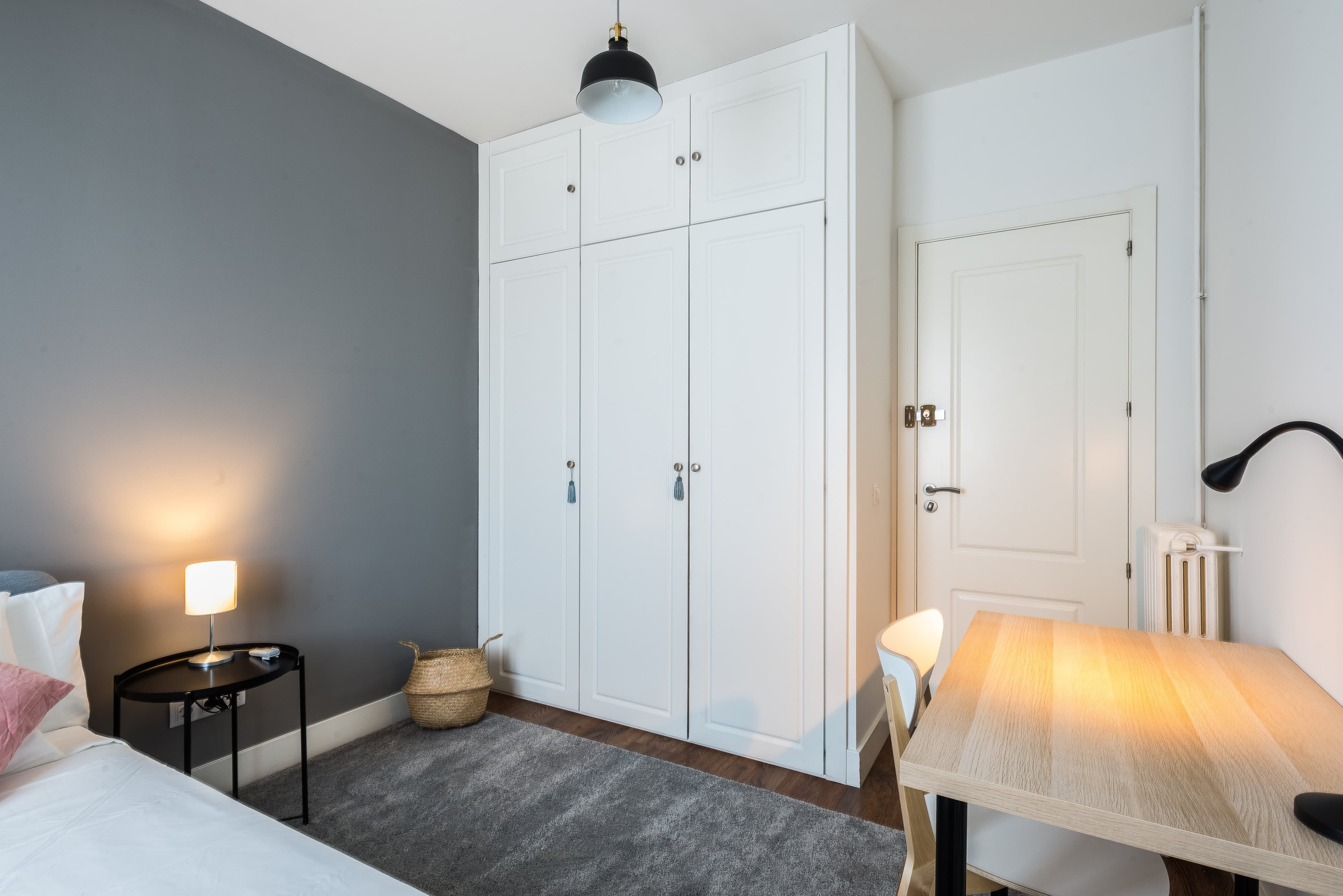 Marketing picture of unit ES-15-048-001-04H