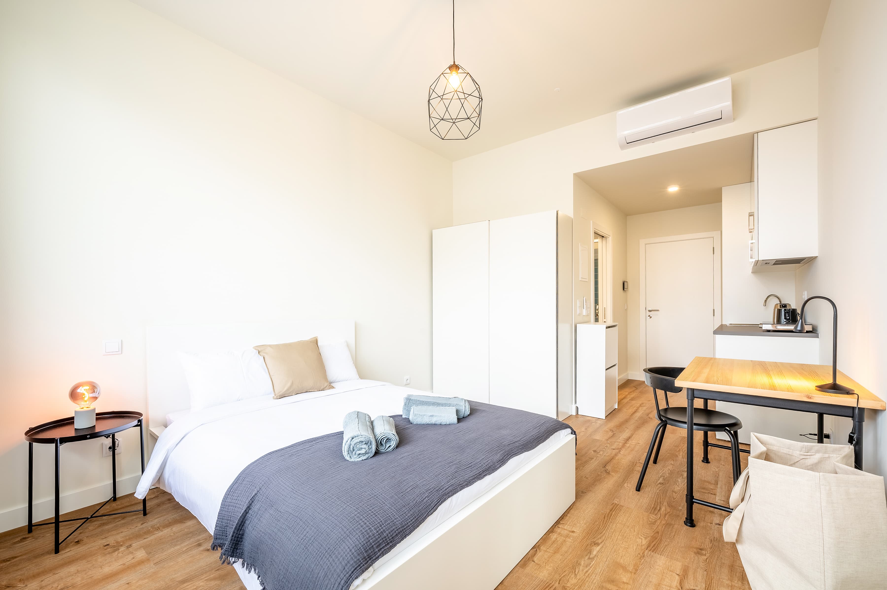 Marketing picture of unit PT-17-148-304-01