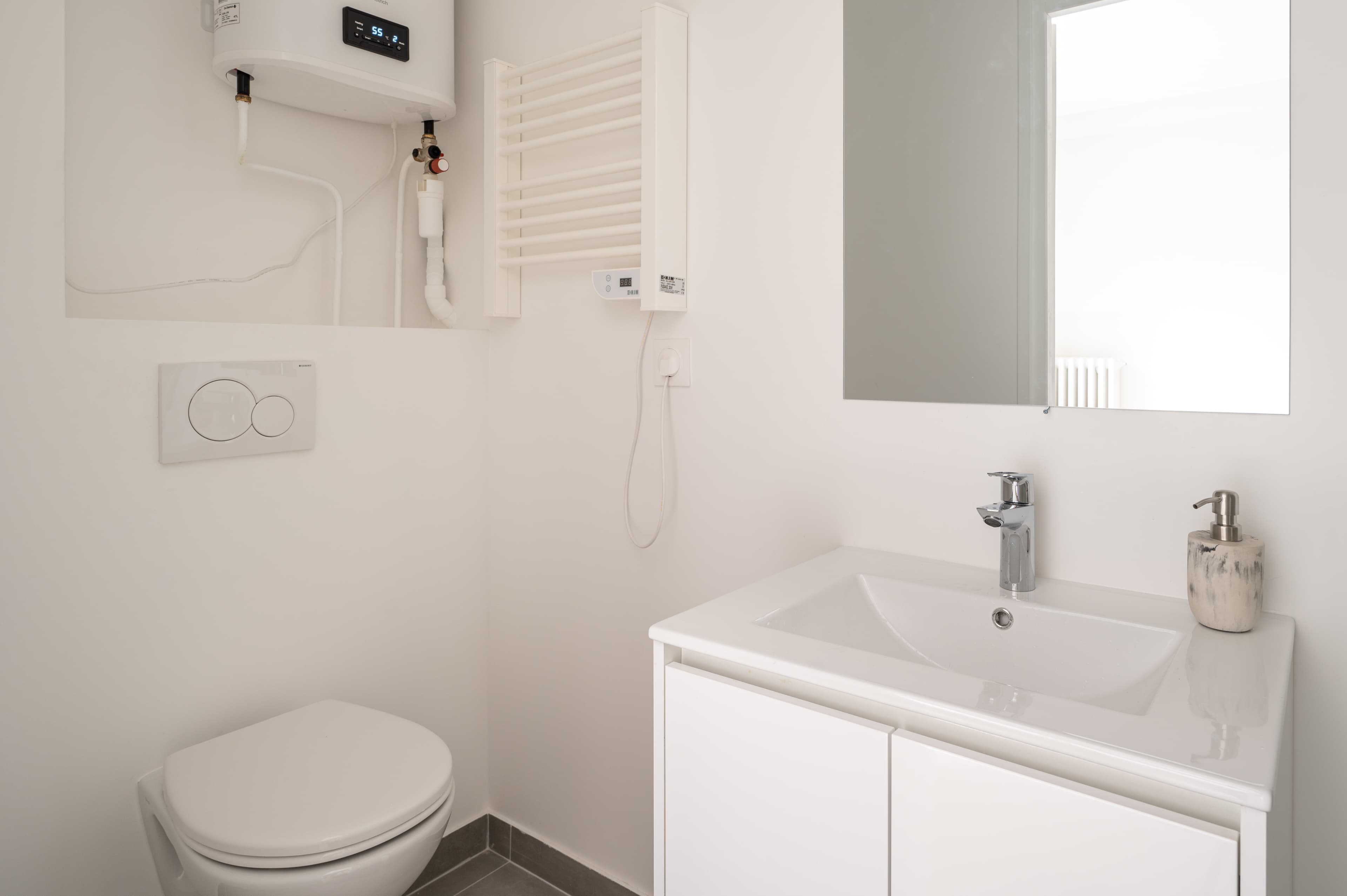 Picture of unit FR-18-006-001-06