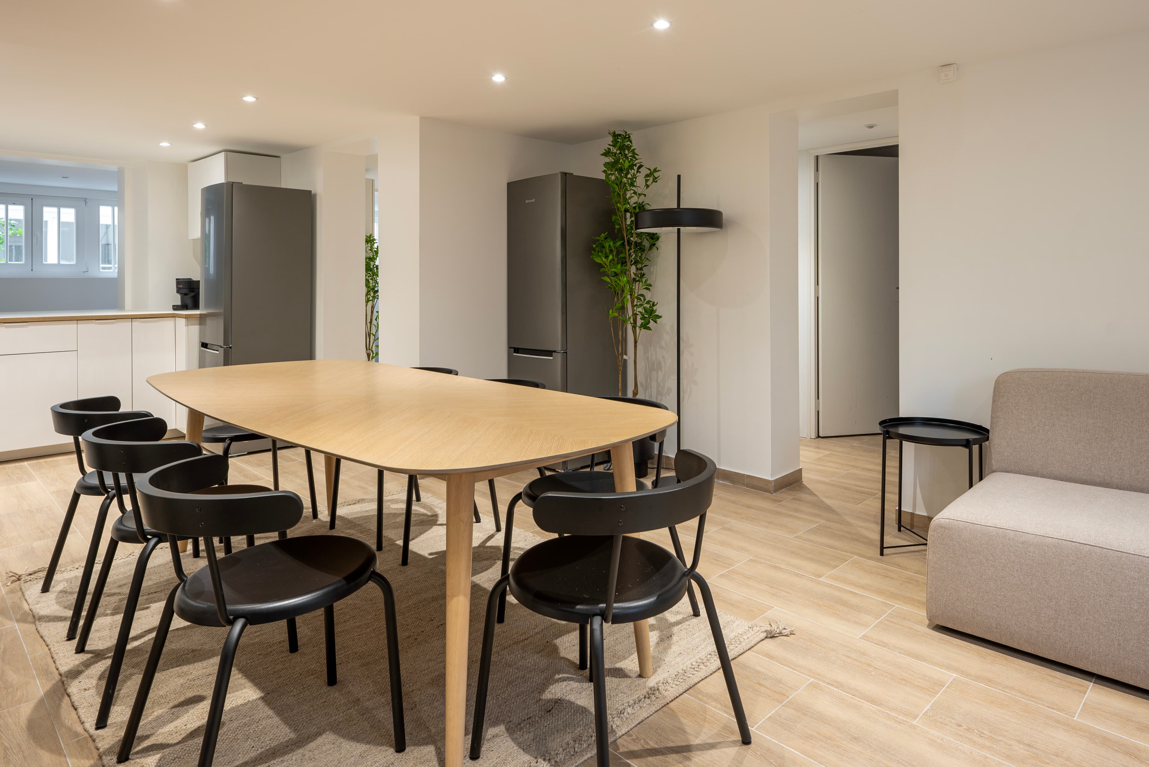 Marketing picture of unit FR-18-004-001-07