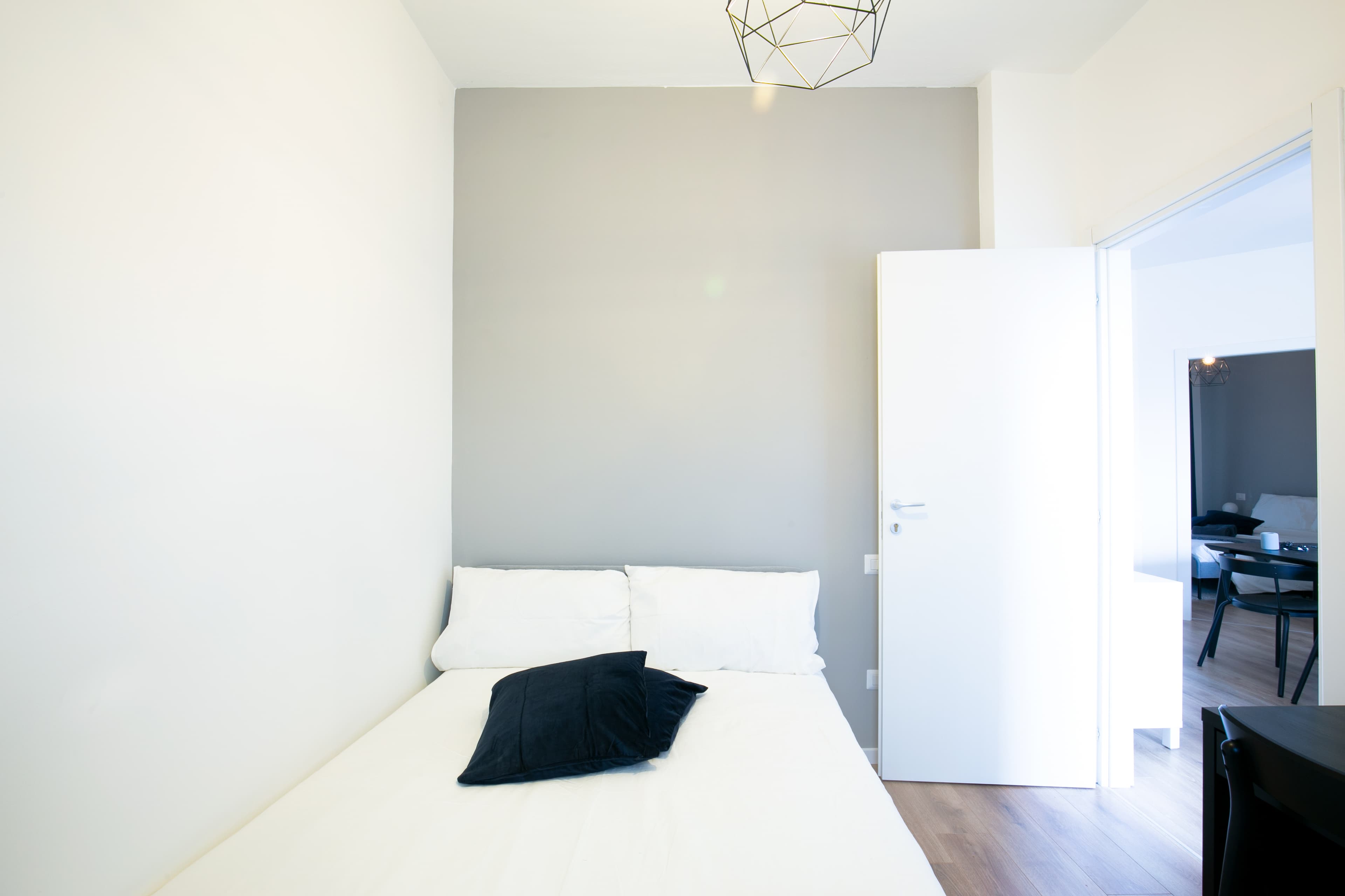 Marketing picture of unit IT-14-109-001-001