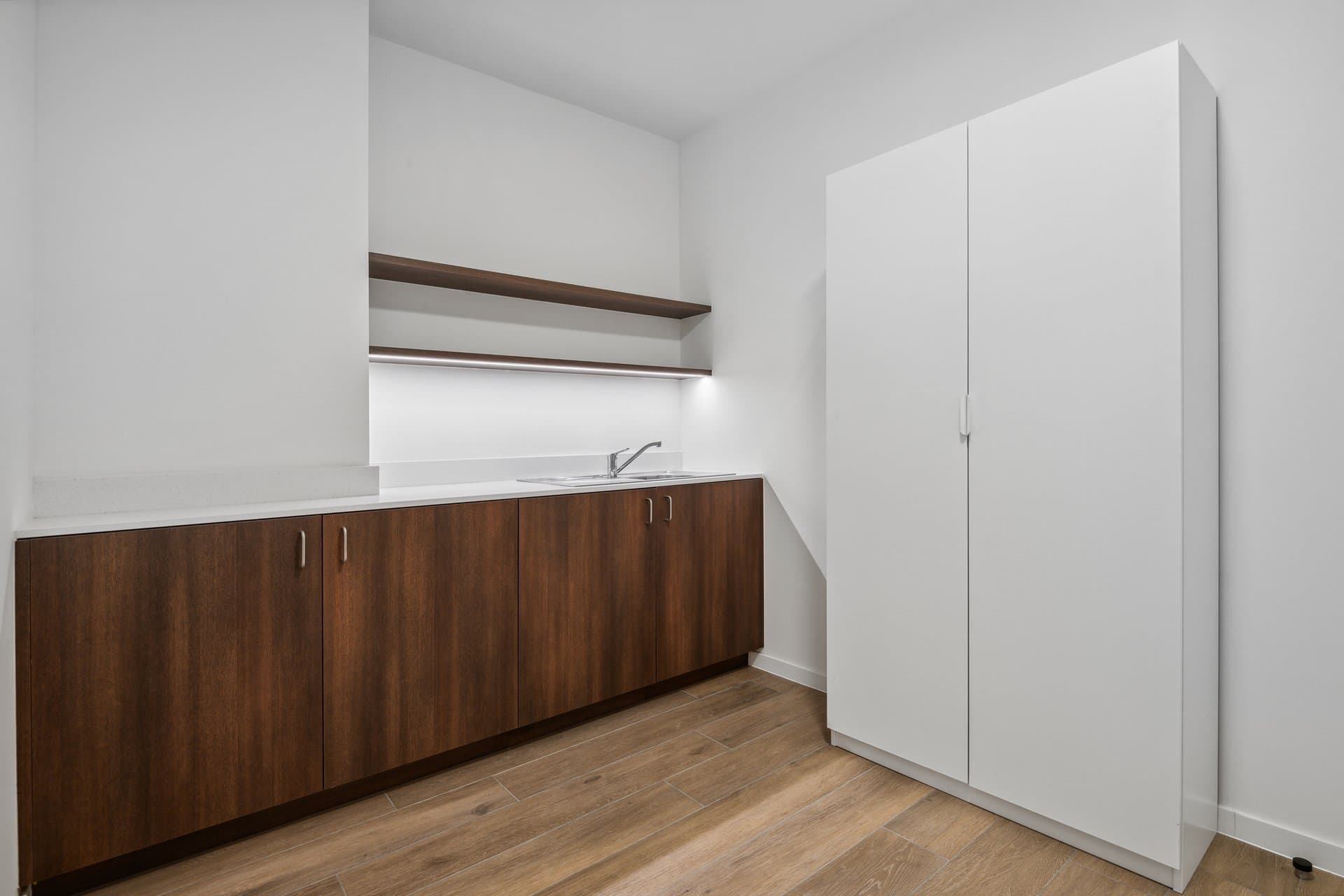 Marketing picture of unit BE-23-003-018-006