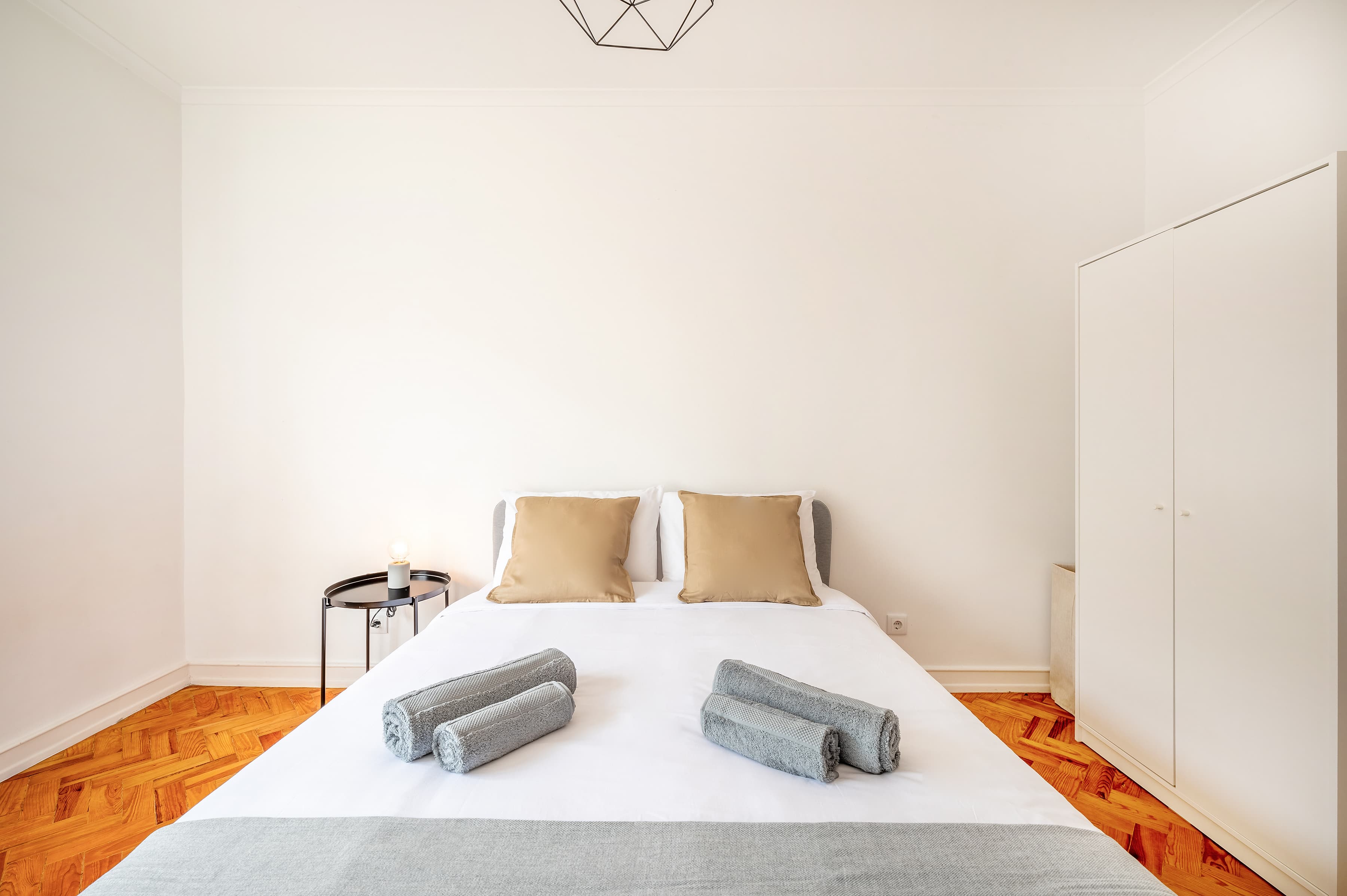 Marketing picture of unit PT-17-151-003-004