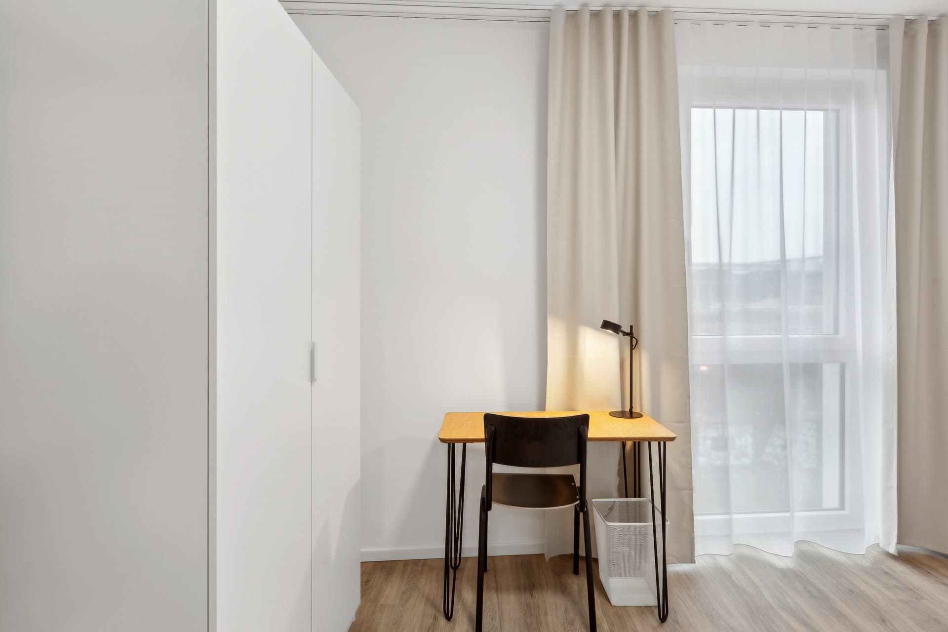 Marketing picture of unit DE-13-001-304-001