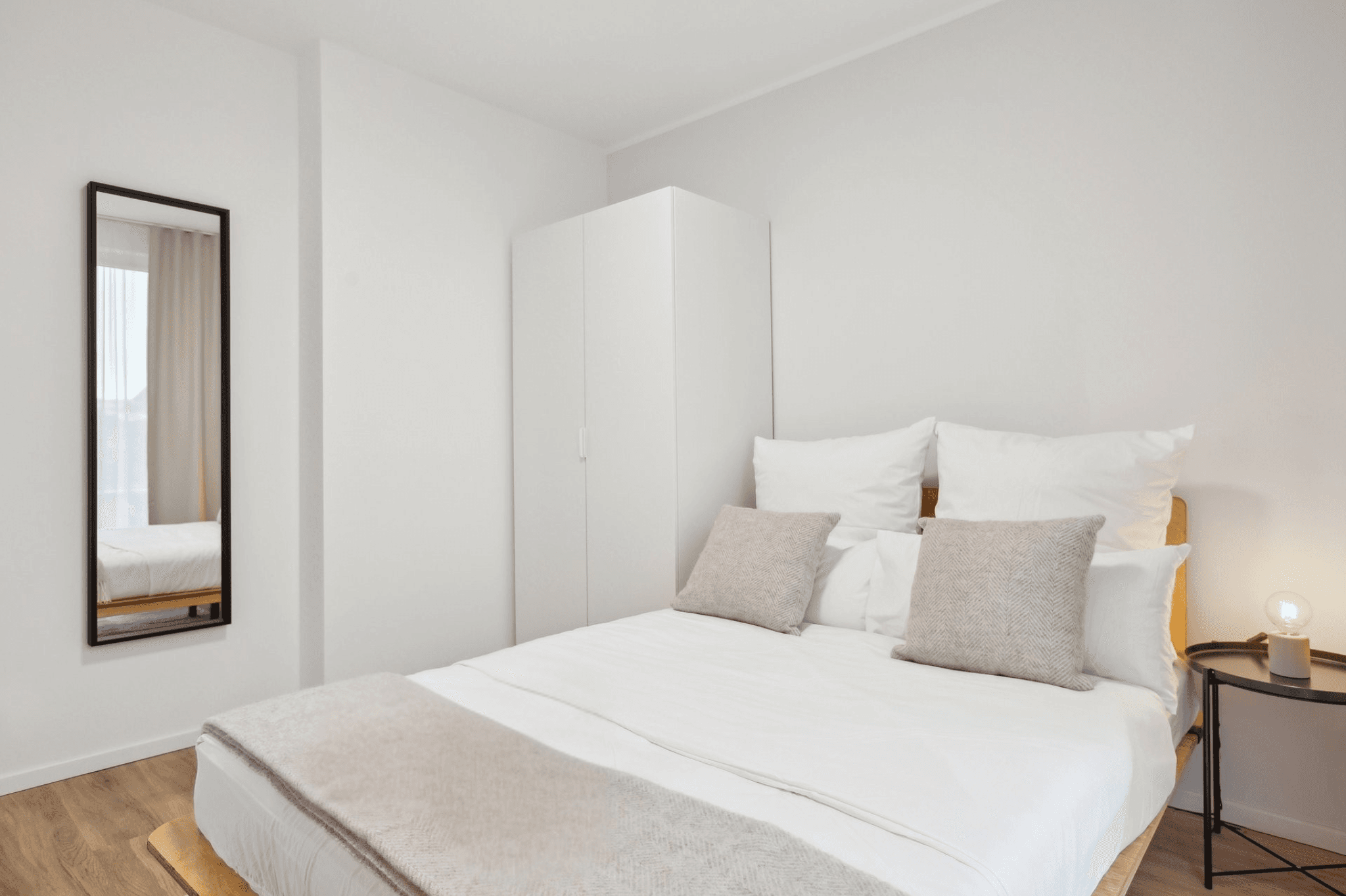 Marketing picture of unit DE-13-001-304-002