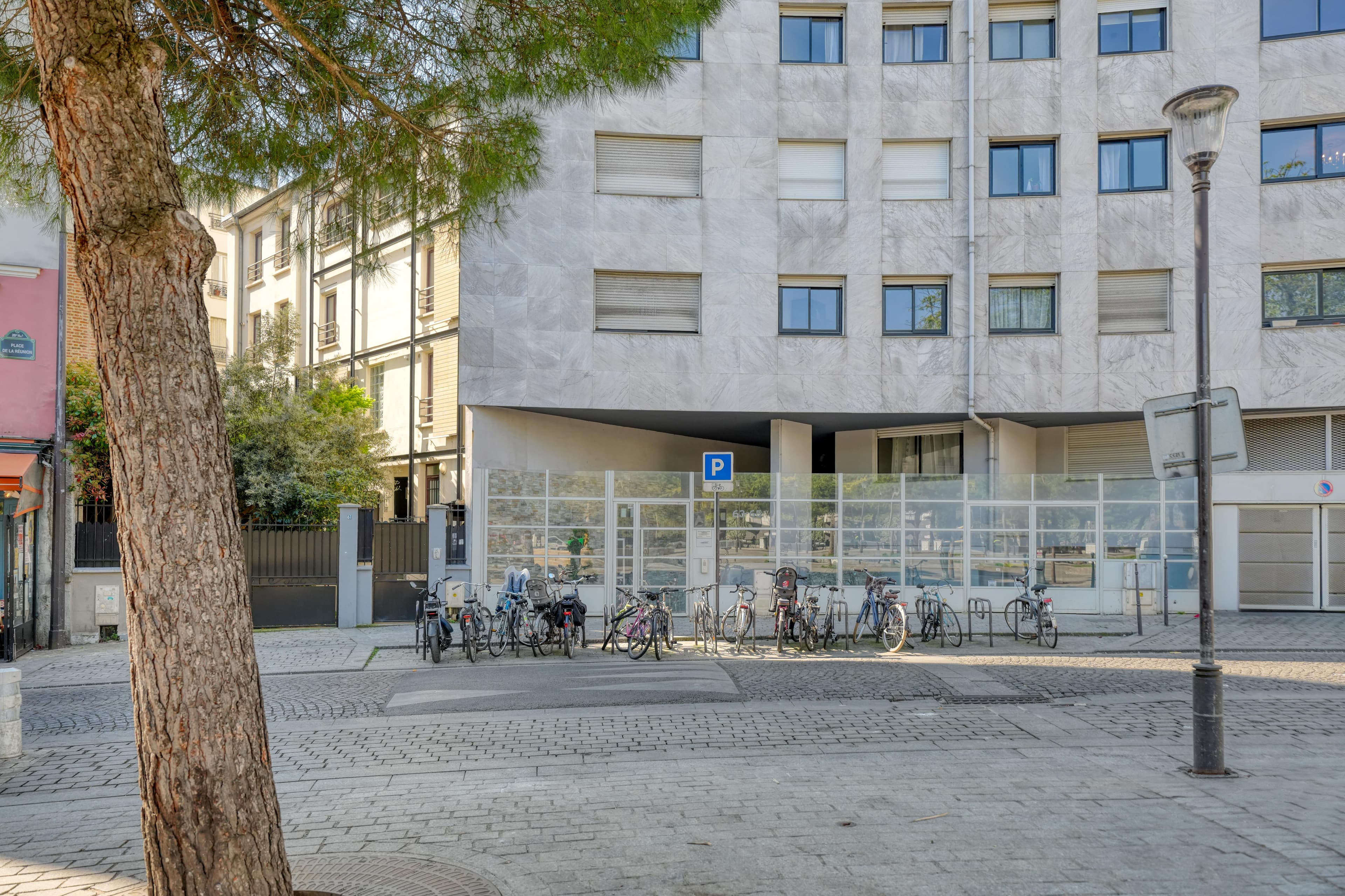 Marketing picture of unit FR-18-001-006-002