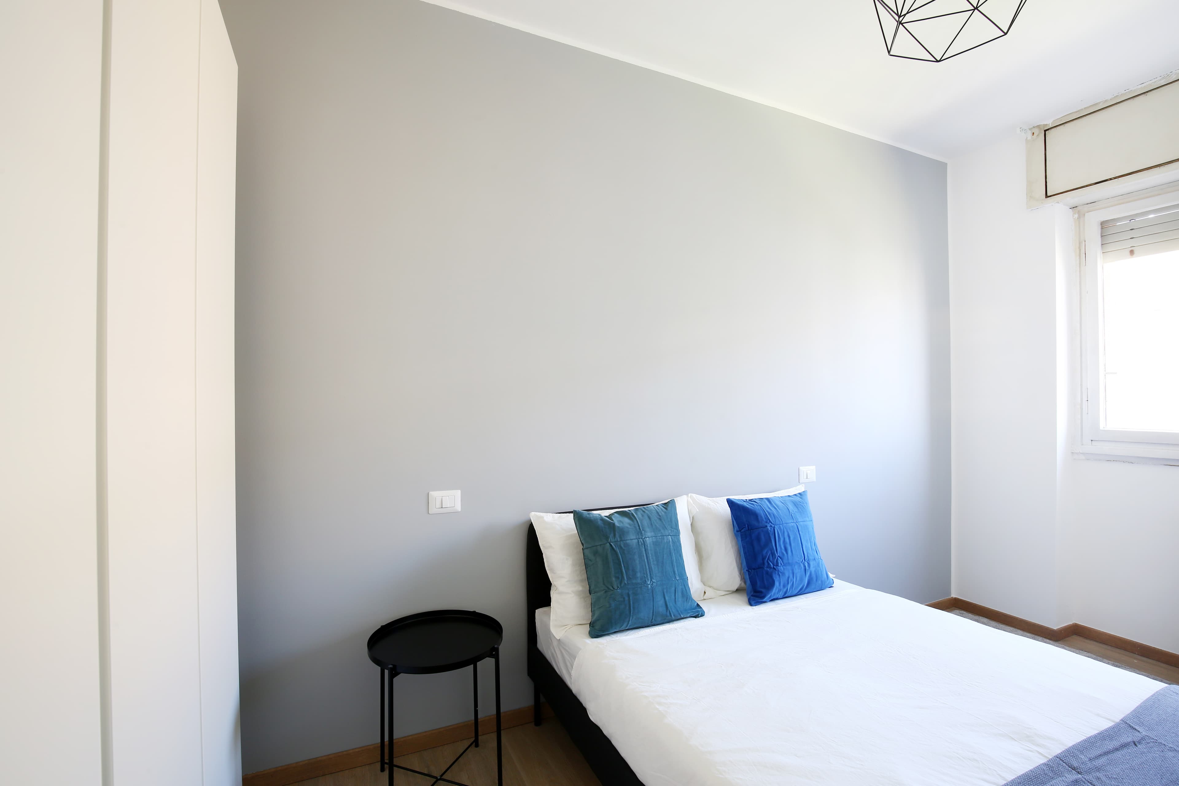 Marketing picture of unit IT-14-111-001-005