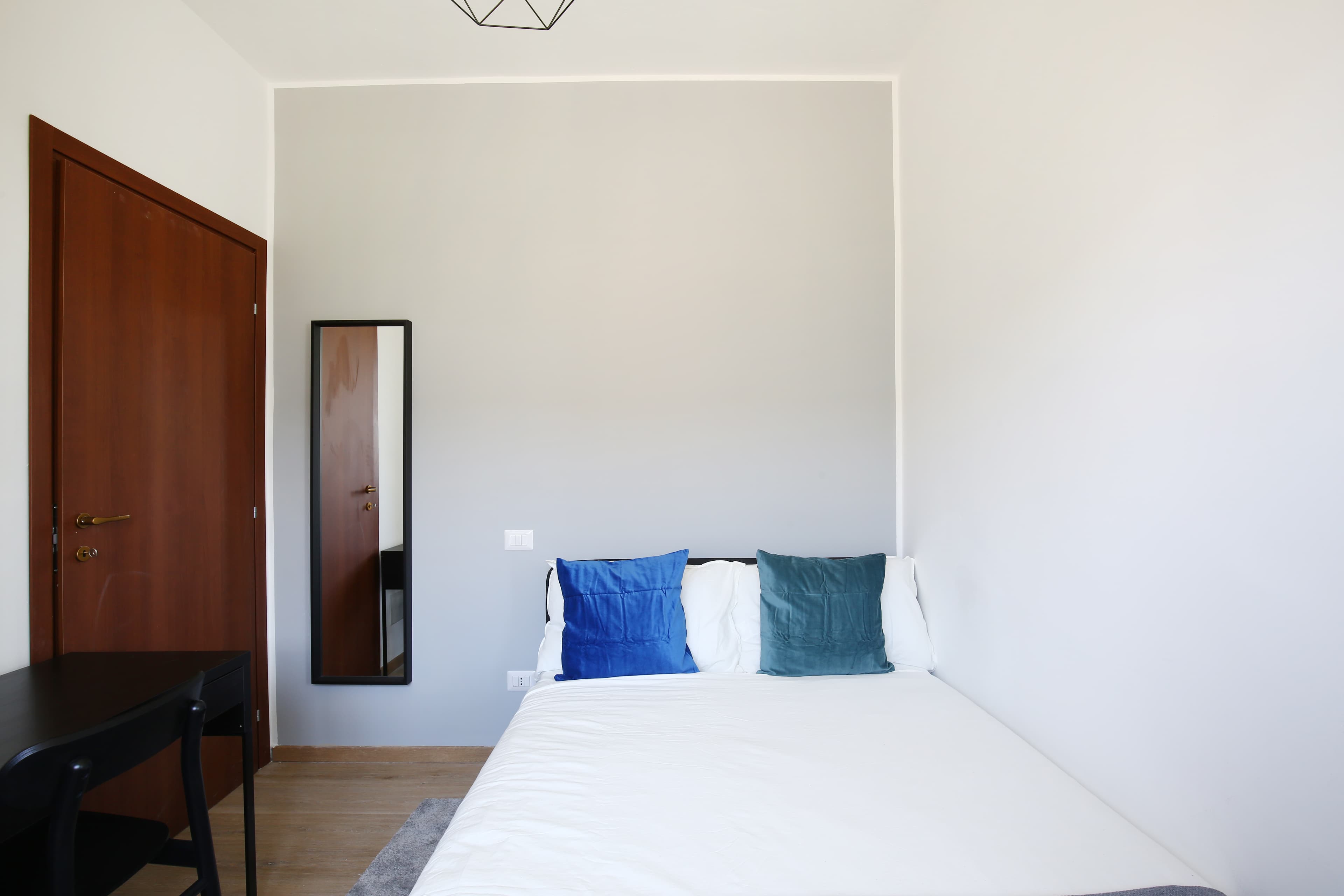 Marketing picture of unit IT-14-111-001-006