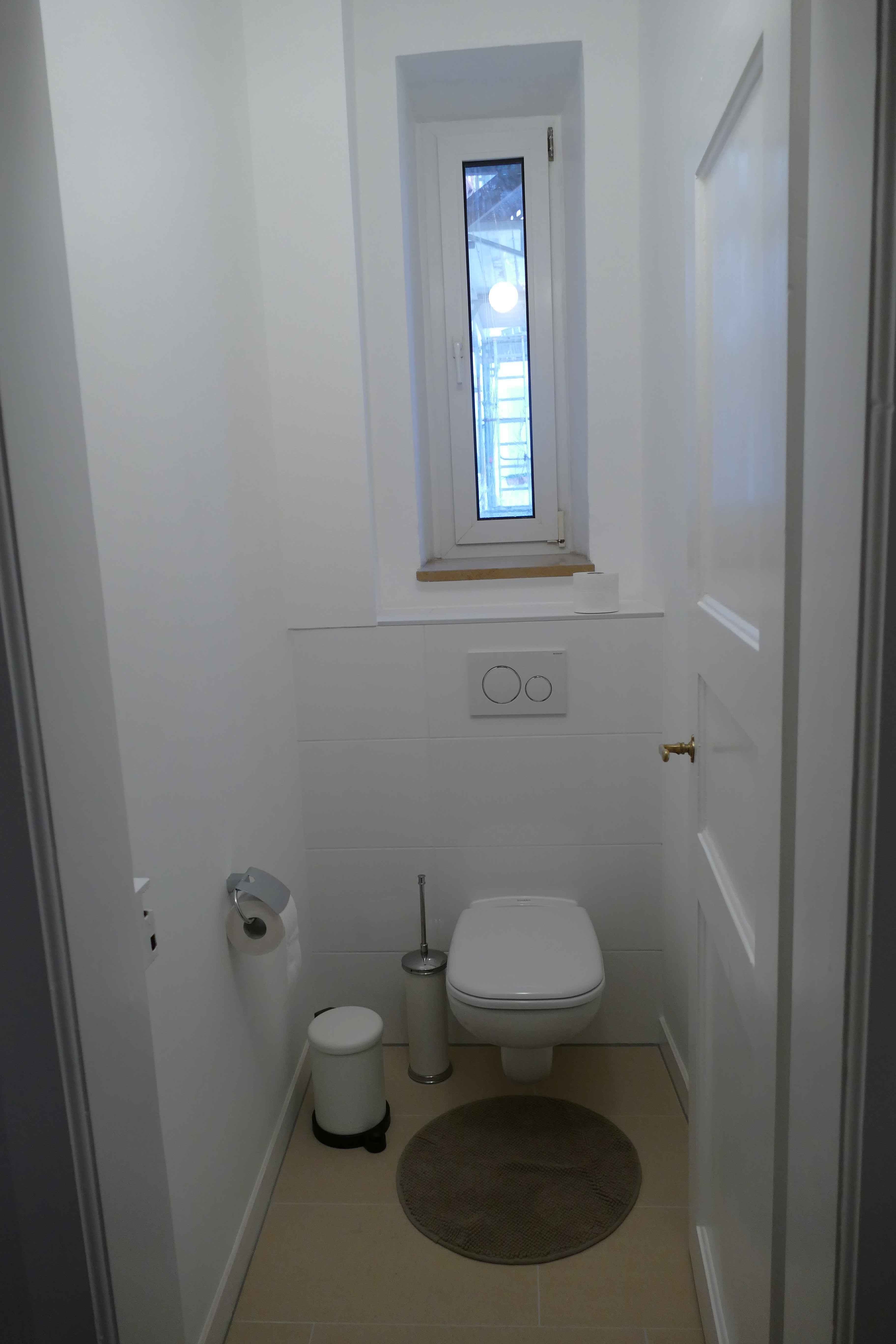 Picture of unit DE-02-004-001-01HF