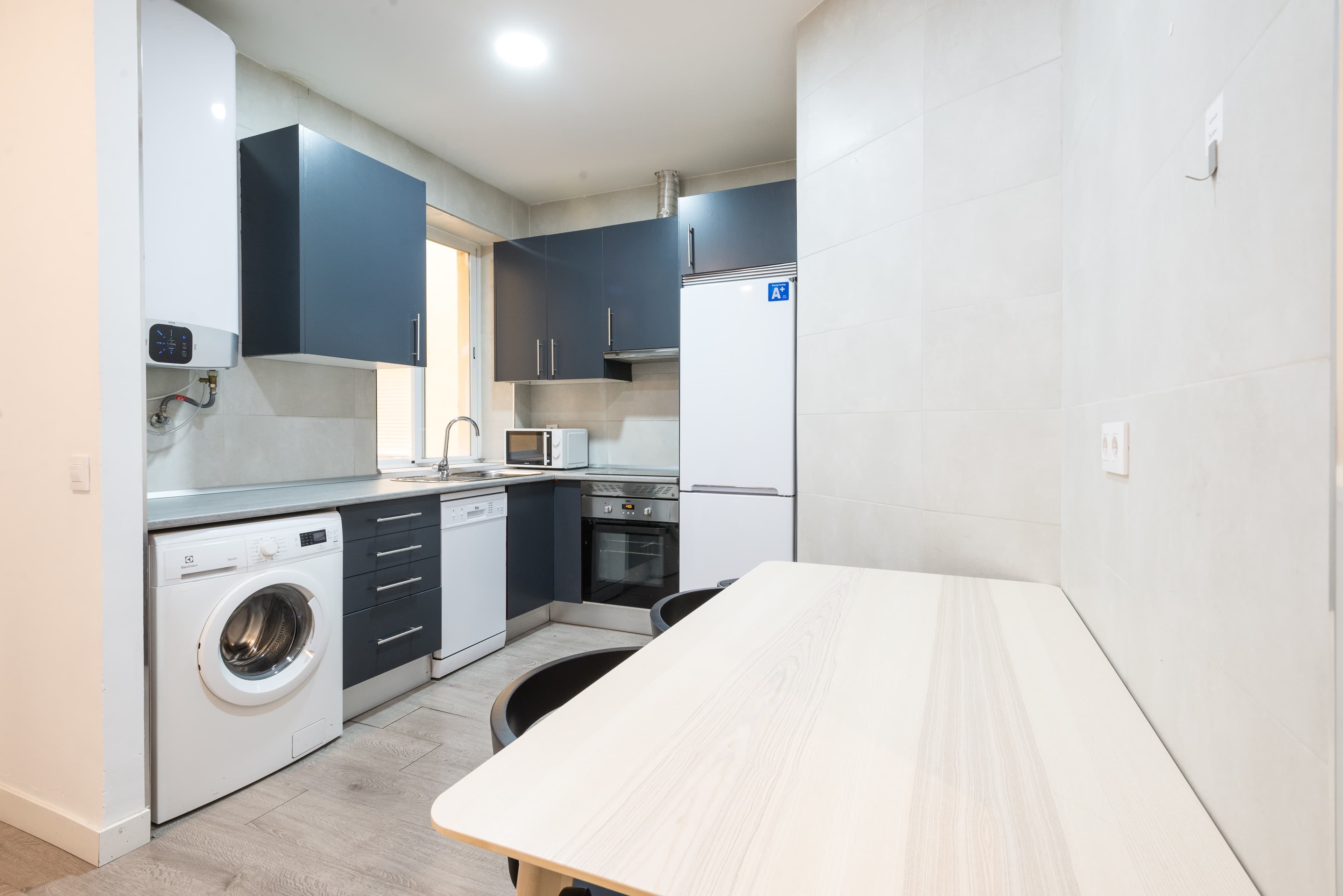 Picture of unit ES-15-035-001-03H