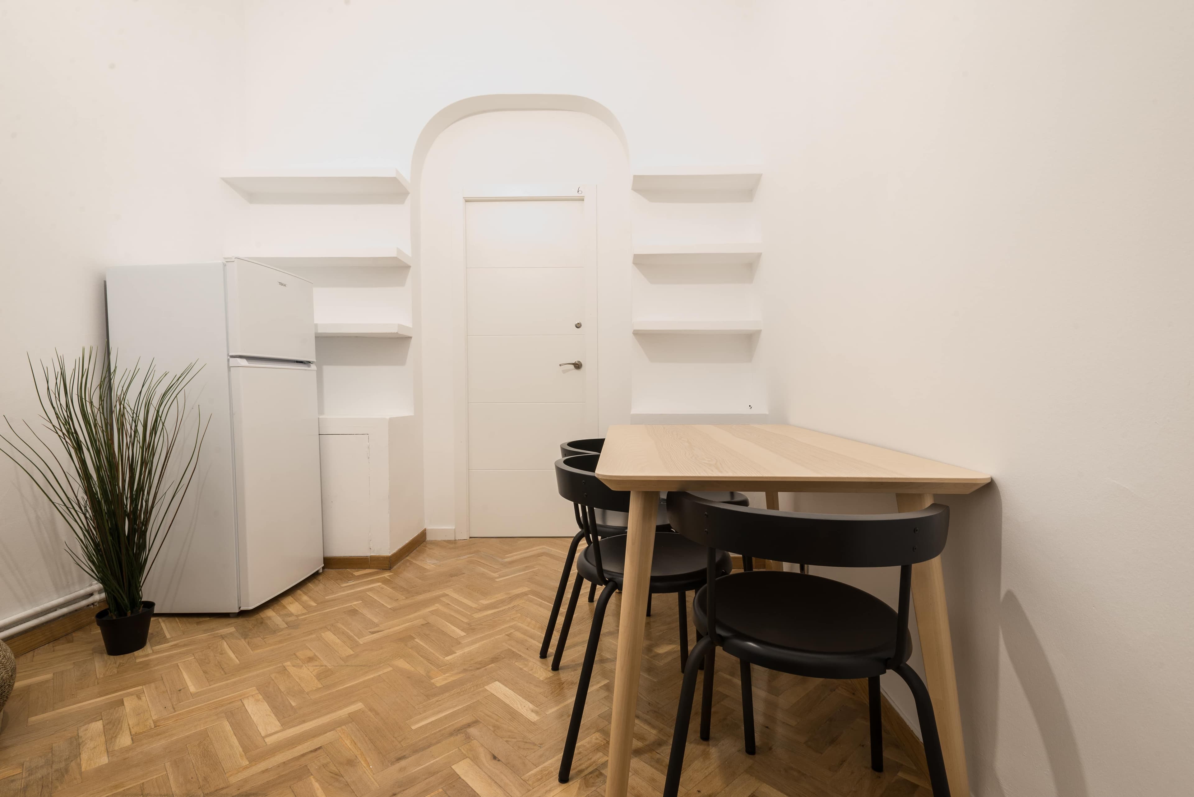 Picture of unit ES-15-015-001-06H