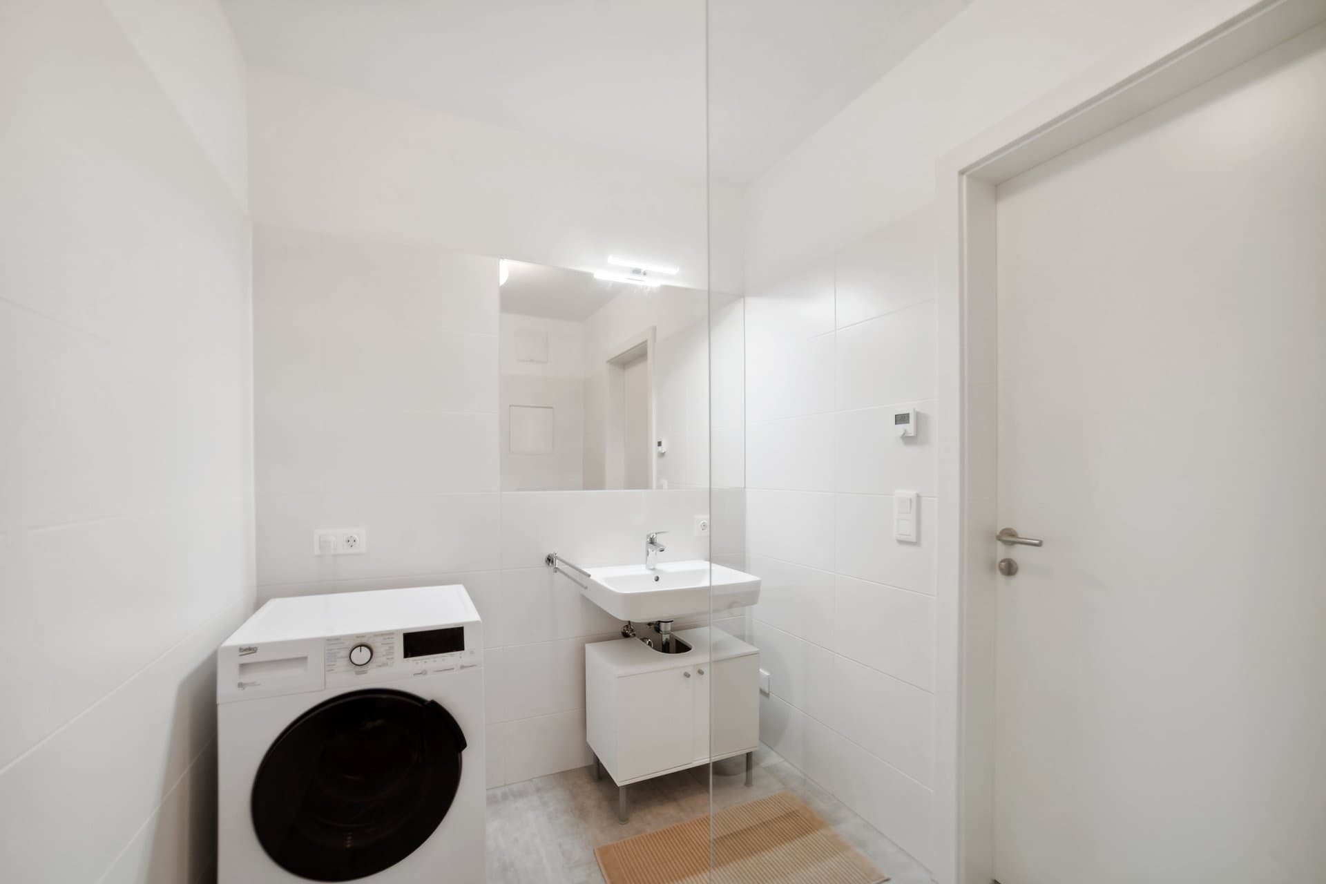 Marketing picture of unit AT-21-001-052-01