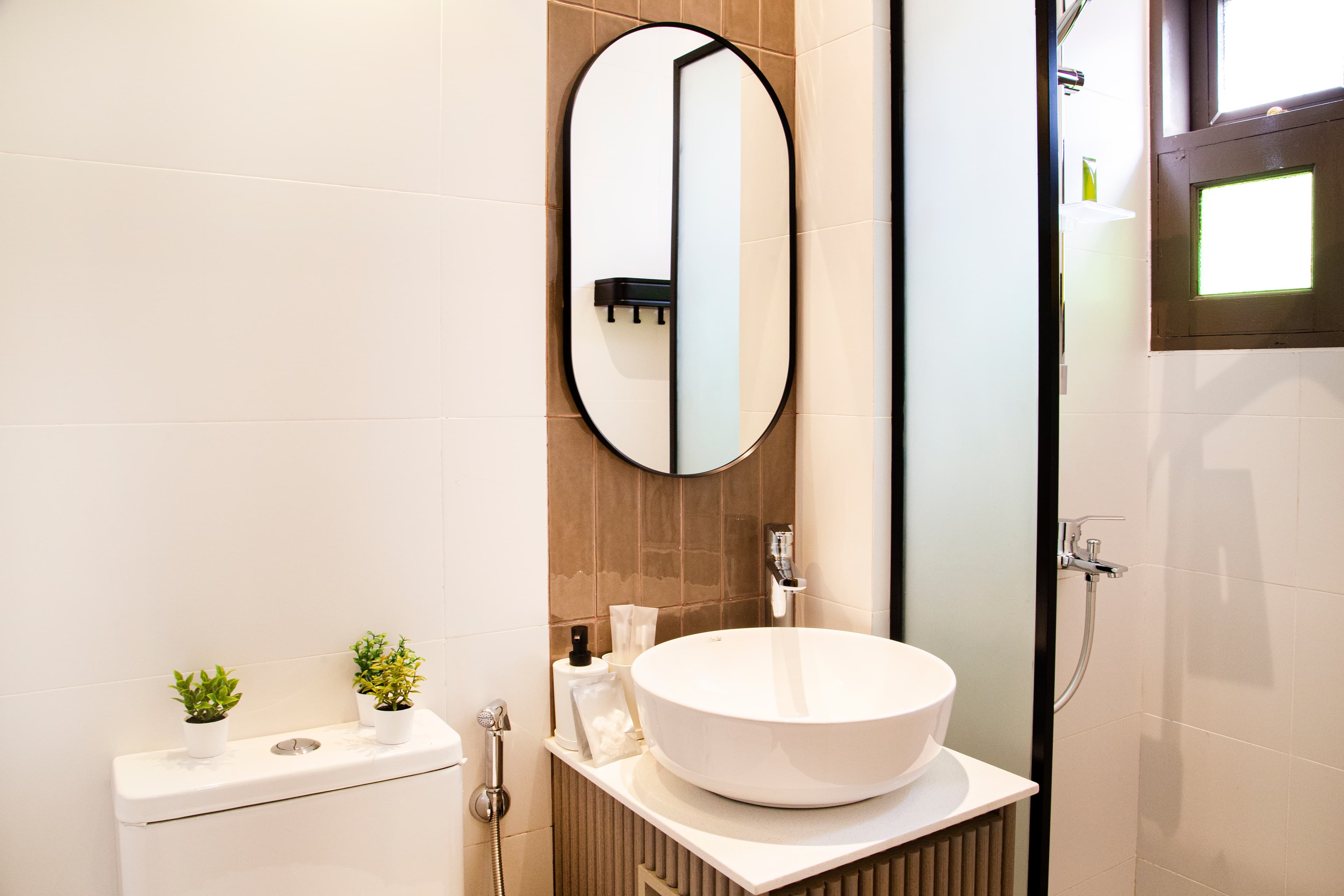 Marketing picture of unit SG-01-111-006-001