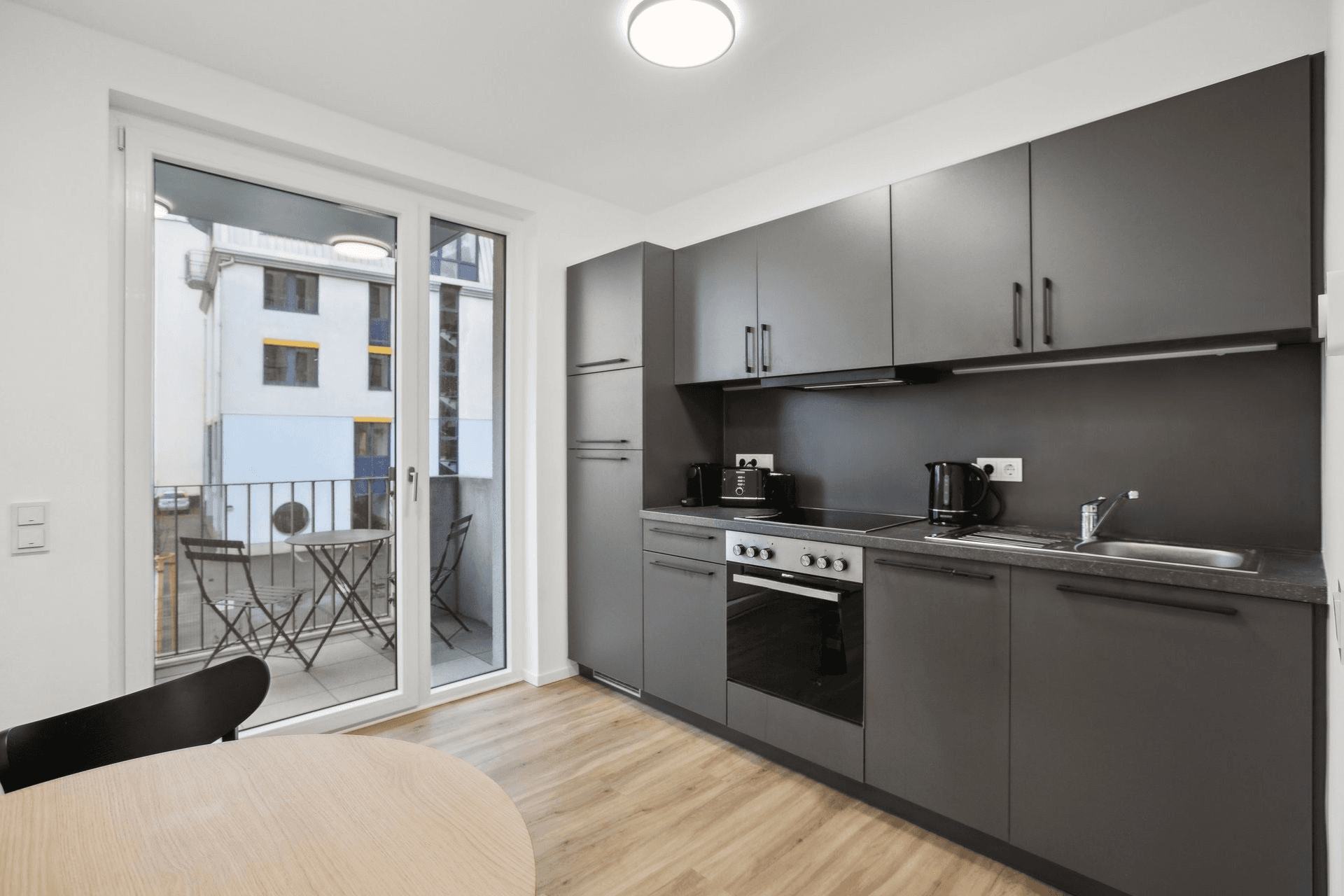 Marketing picture of unit DE-13-001-304-001