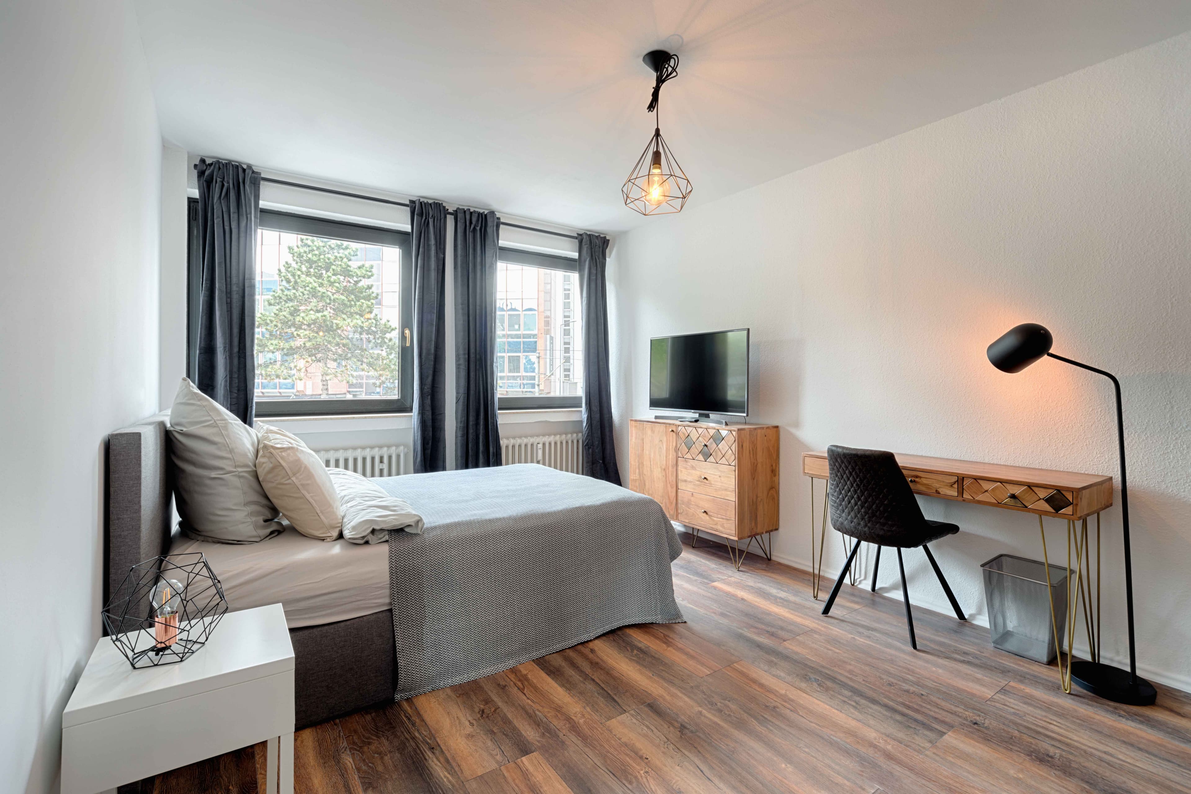 Picture of unit DE-07-004-001-06HF