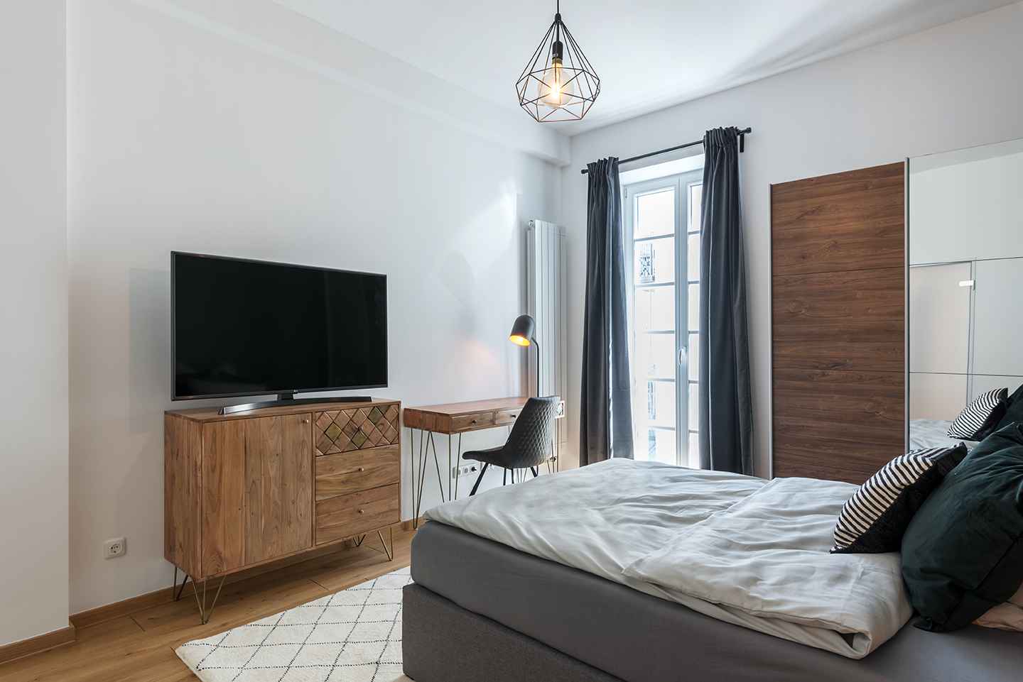 Picture of unit DE-02-001-003-03HF