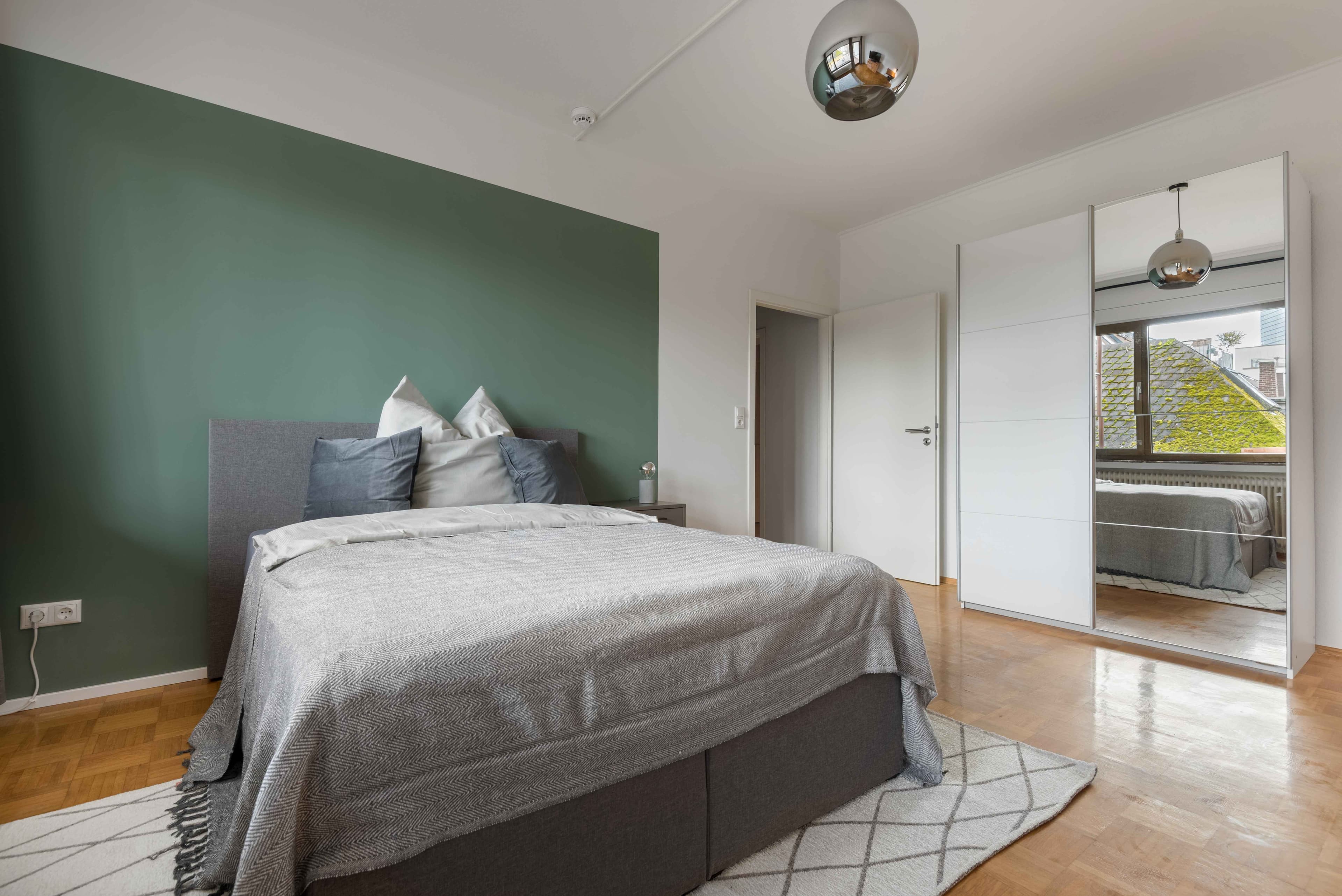 Picture of unit DE-04-024-002-02HF