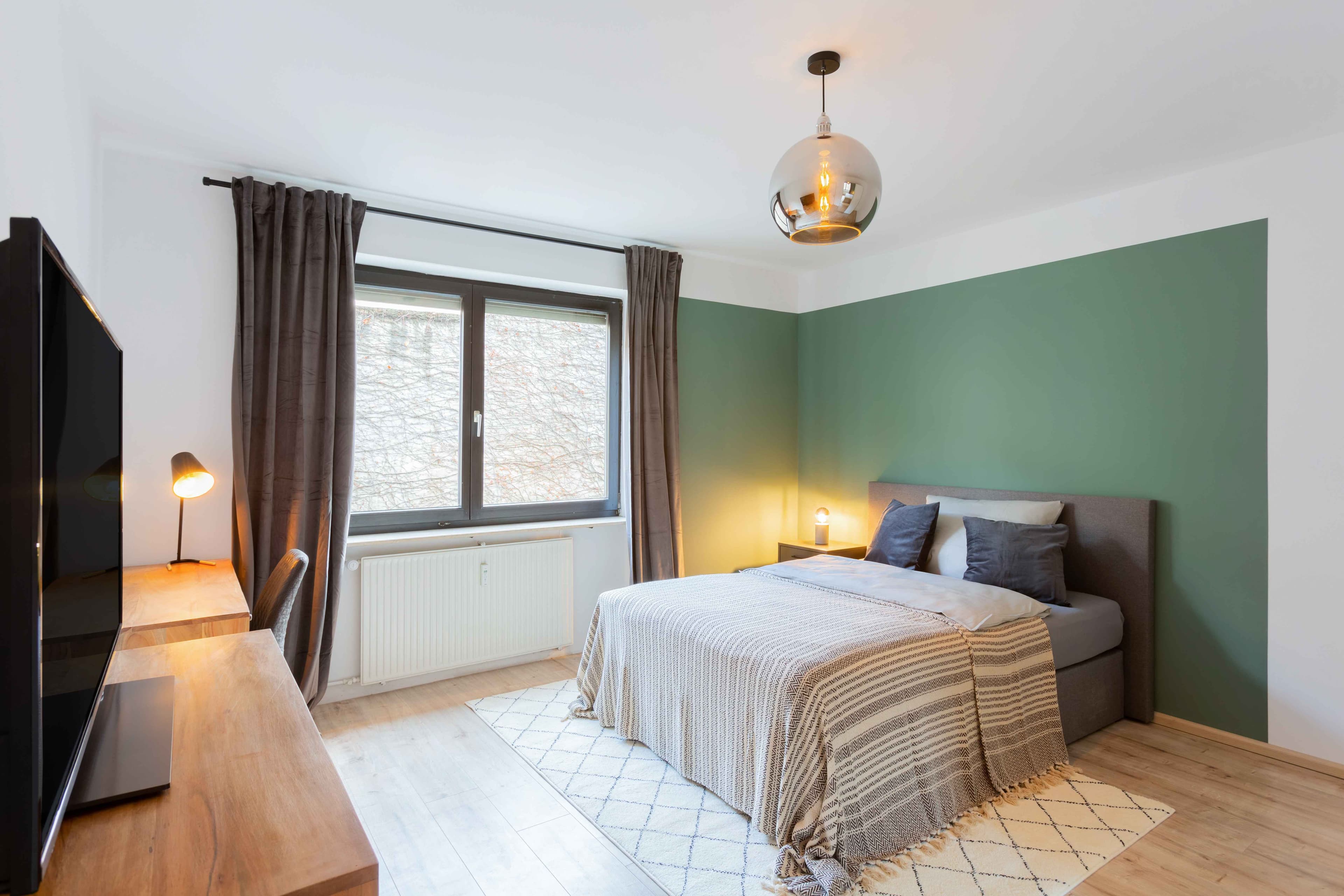 Marketing picture of unit DE-04-042-002-06HF