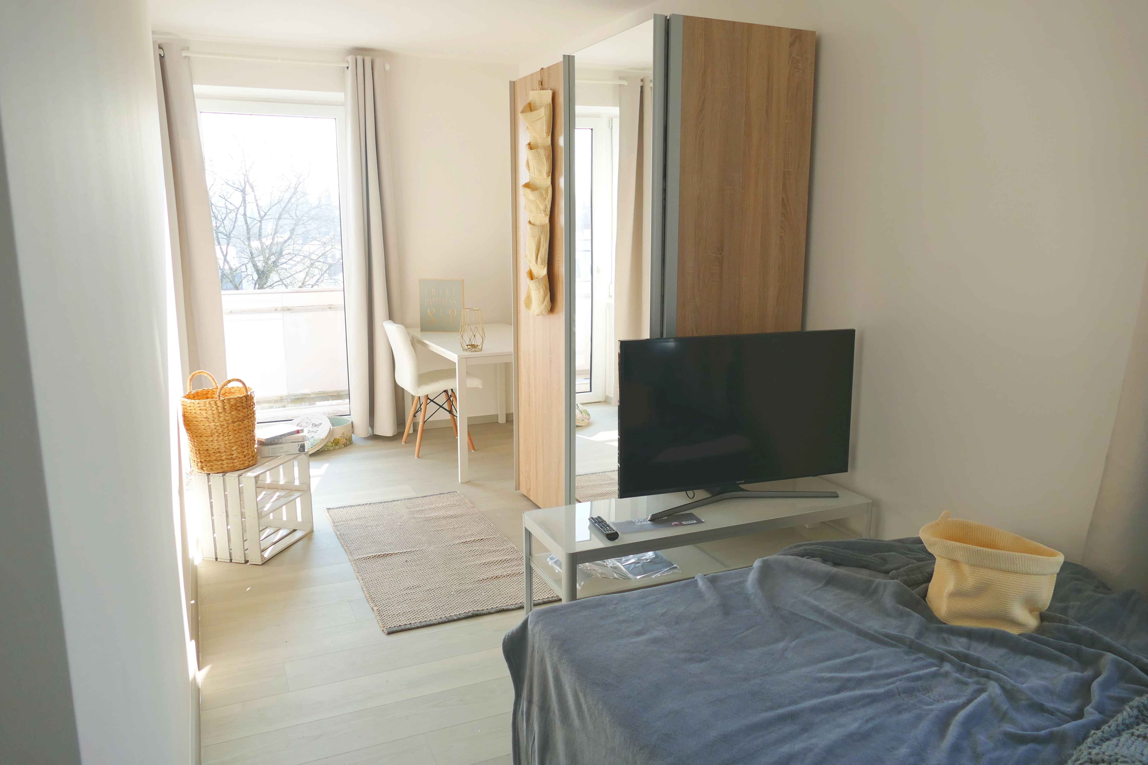 Picture of unit DE-02-011-001-04HF