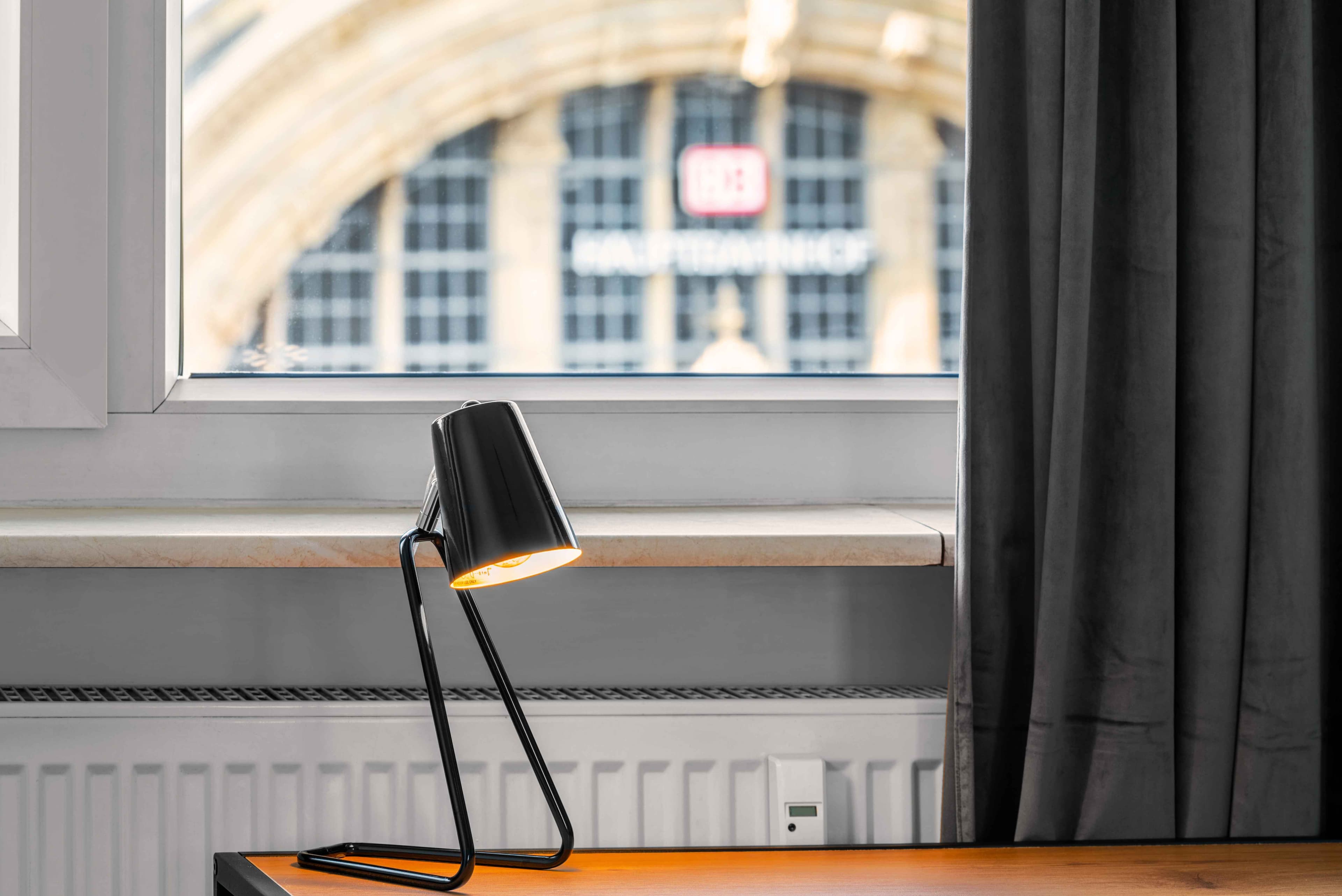 Picture of unit DE-04-001-001-05HF