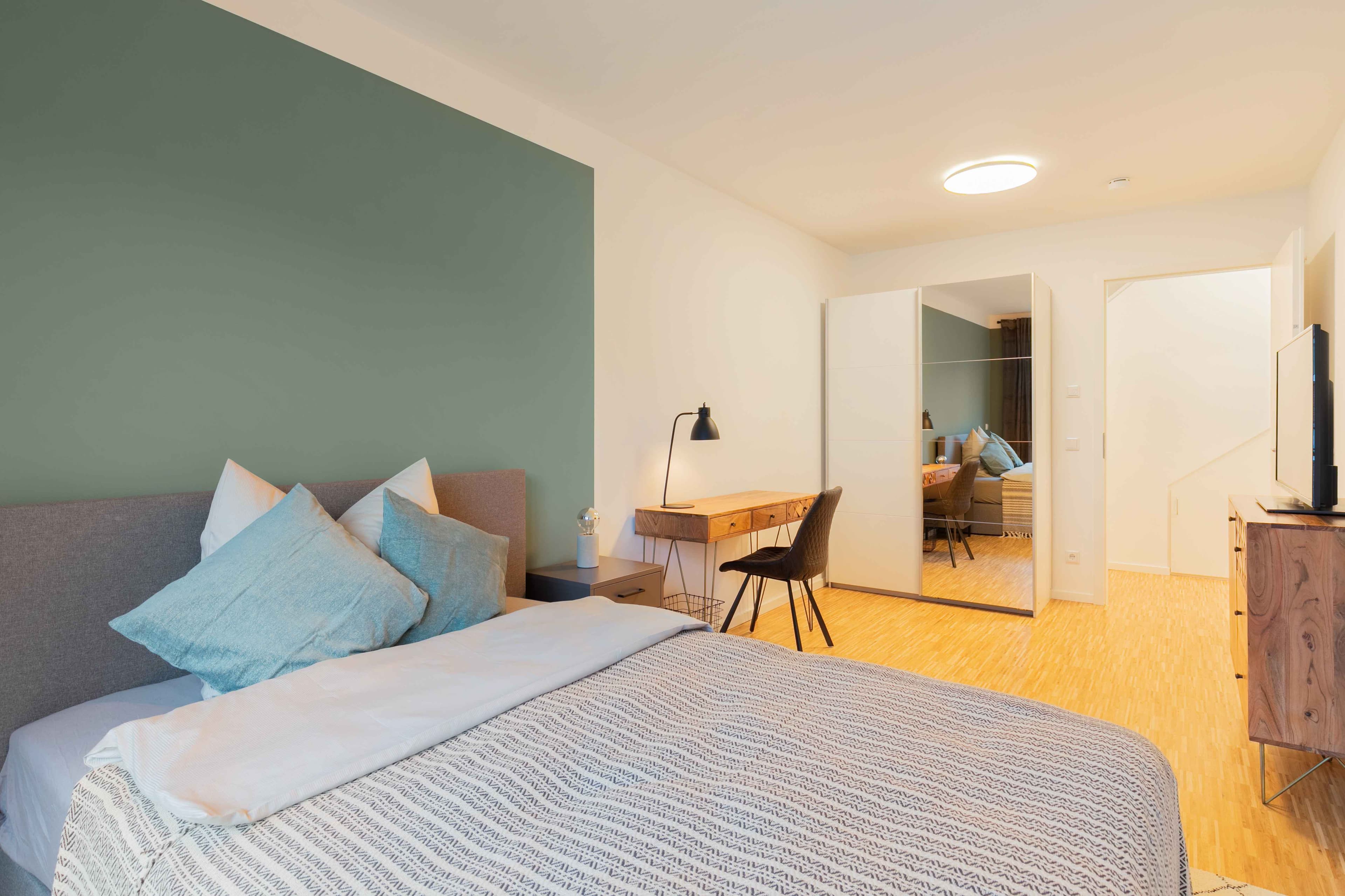 Picture of unit DE-03-002-001-04HF