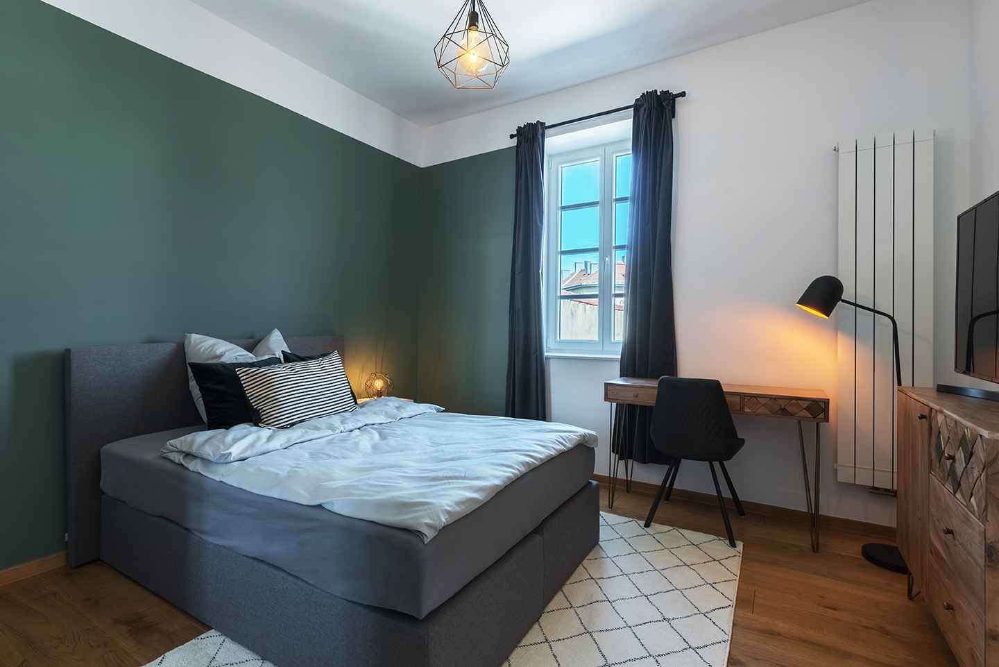 Picture of unit DE-02-001-003-01HF